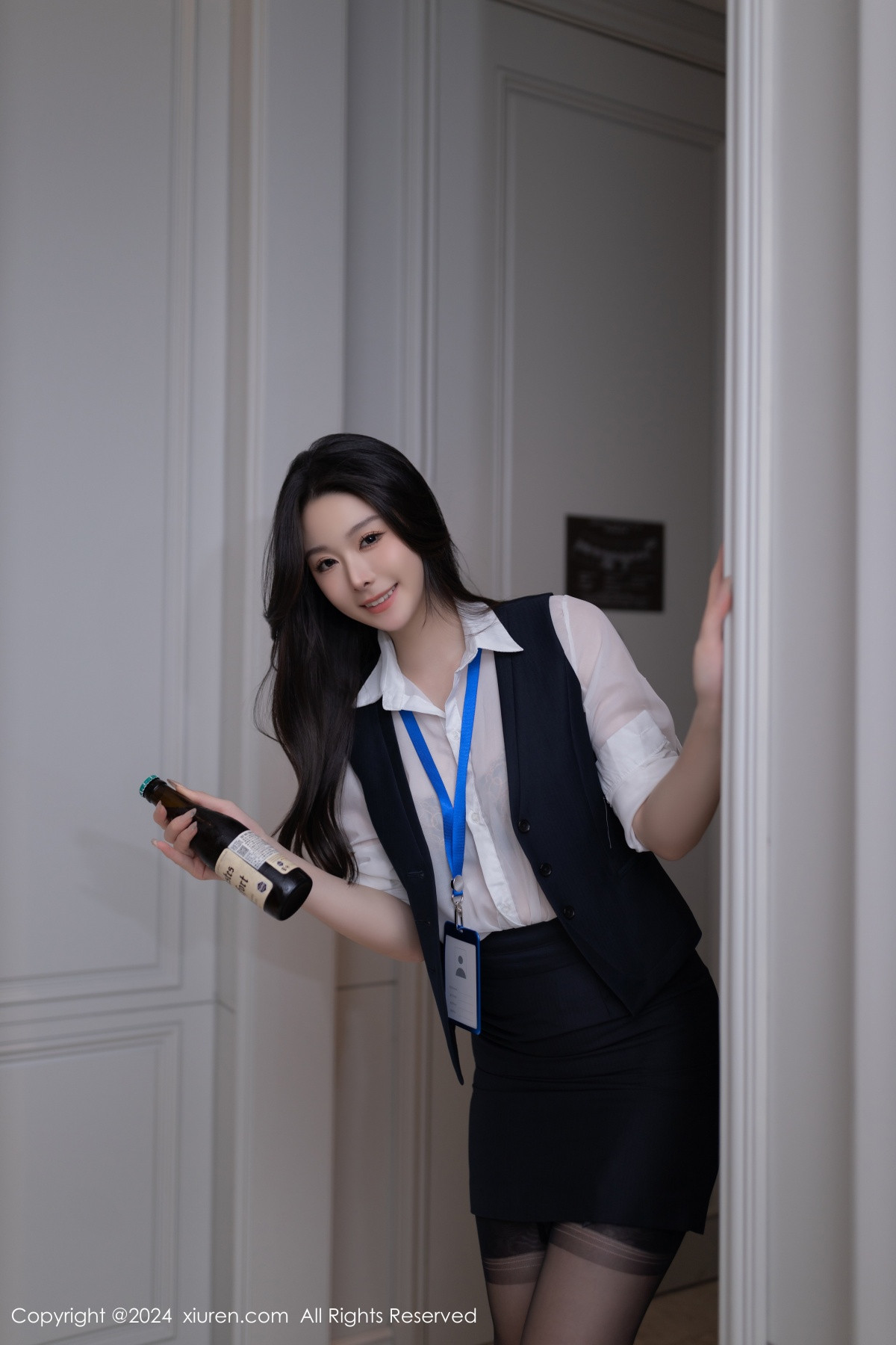 [XiuRen秀人网]第8808期小逗逗写真