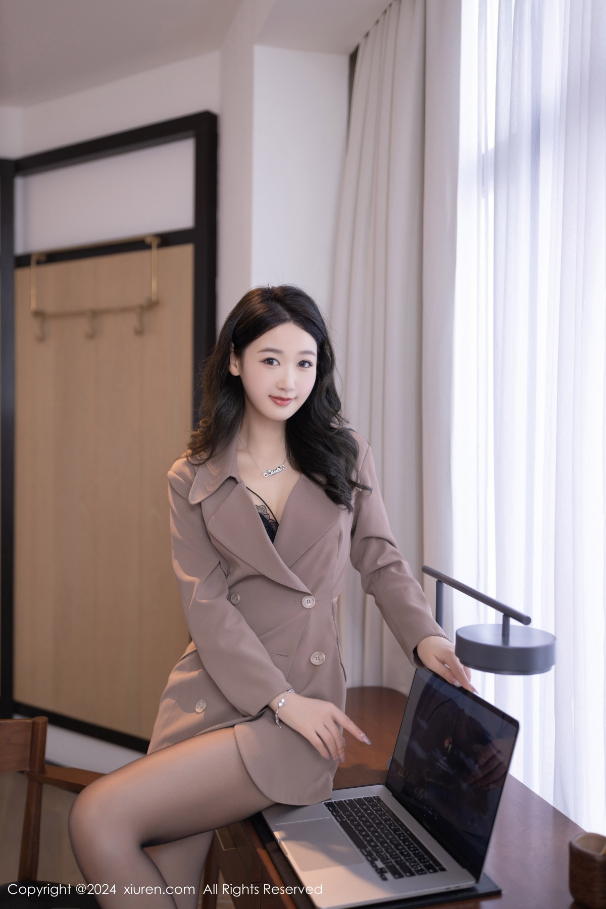 [XiuRen秀人网]第8824期唐安琪写真