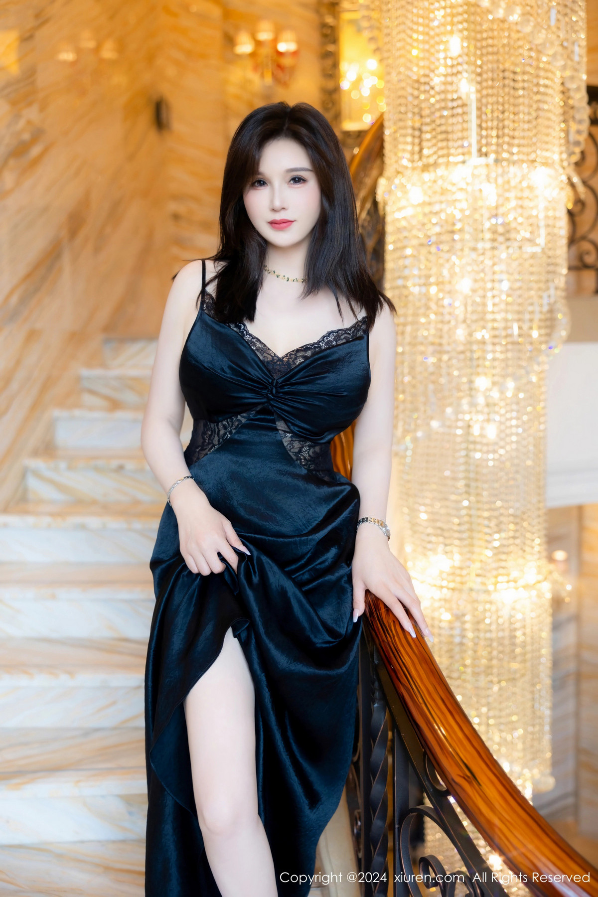 [XiuRen秀人网]第8825期水水姐写真
