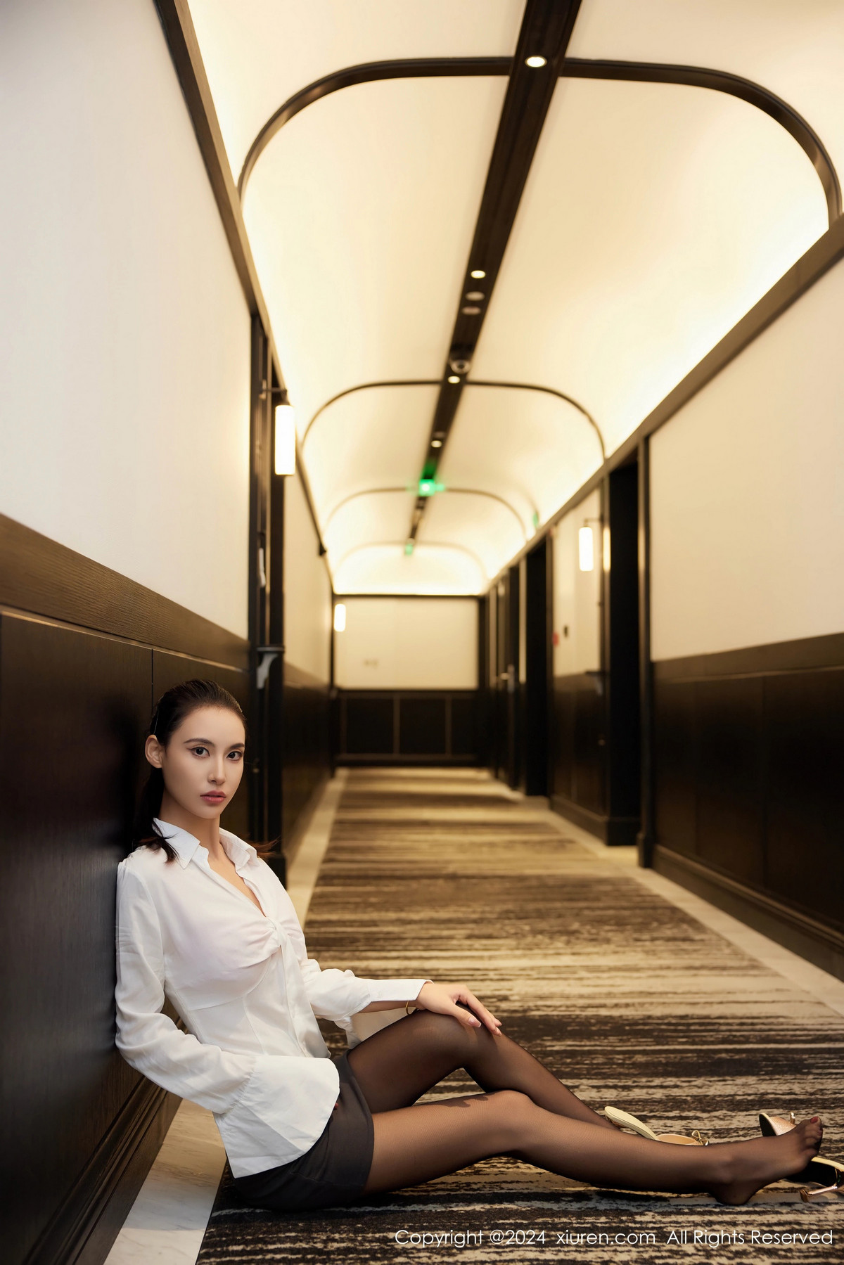 [XiuRen秀人网]第8828期Lingyu69写真