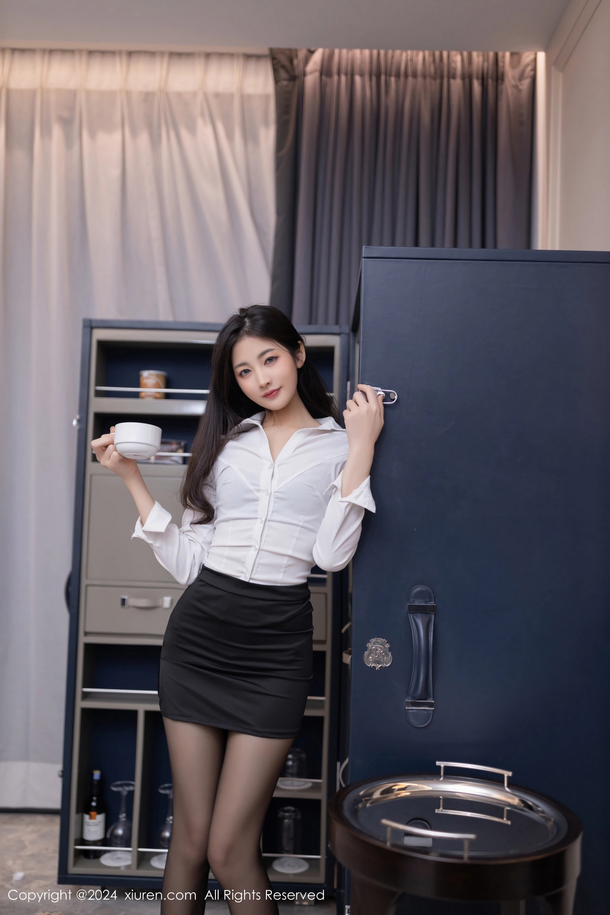 [XiuRen秀人网]第8830期鱼尾写真