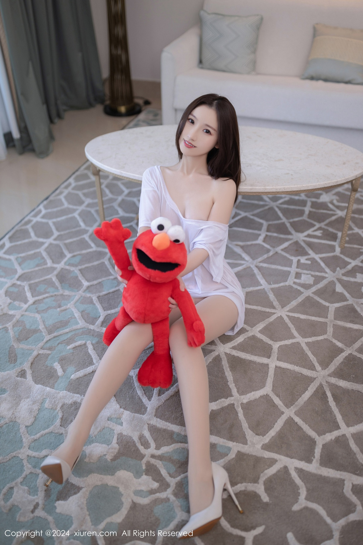 [XiuRen秀人网]第8834期杏子写真