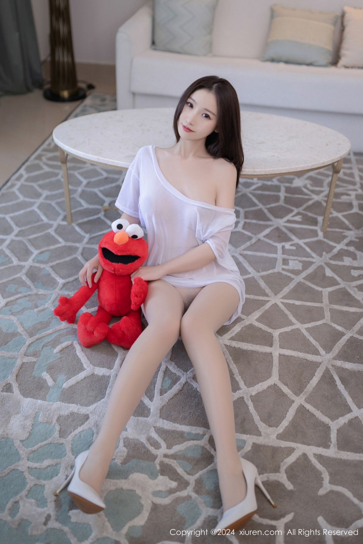 [XiuRen秀人网]第8834期杏子写真