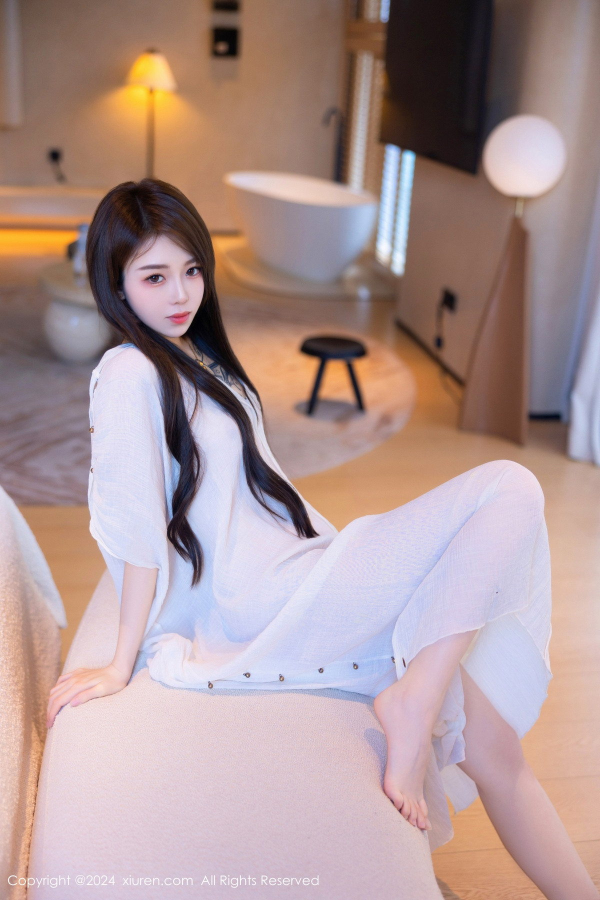 [XiuRen秀人网]第8842期夏竹写真