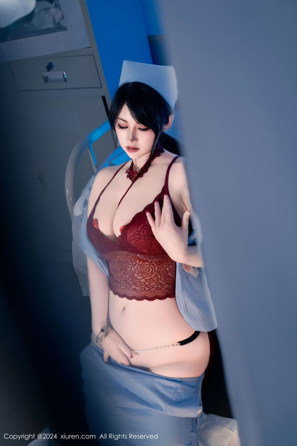 [XiuRen秀人网]第8859期诗诗写真