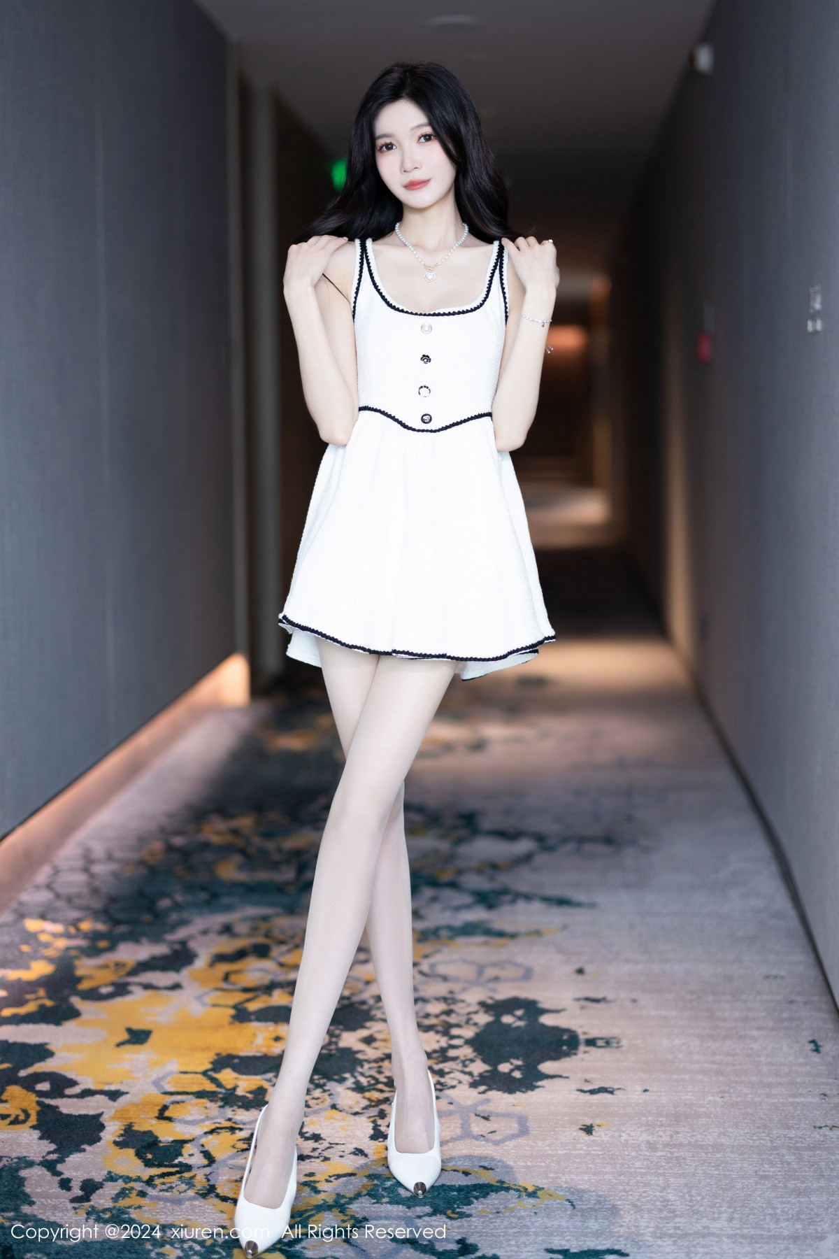 [XiuRen秀人网]第8861期程程程写真