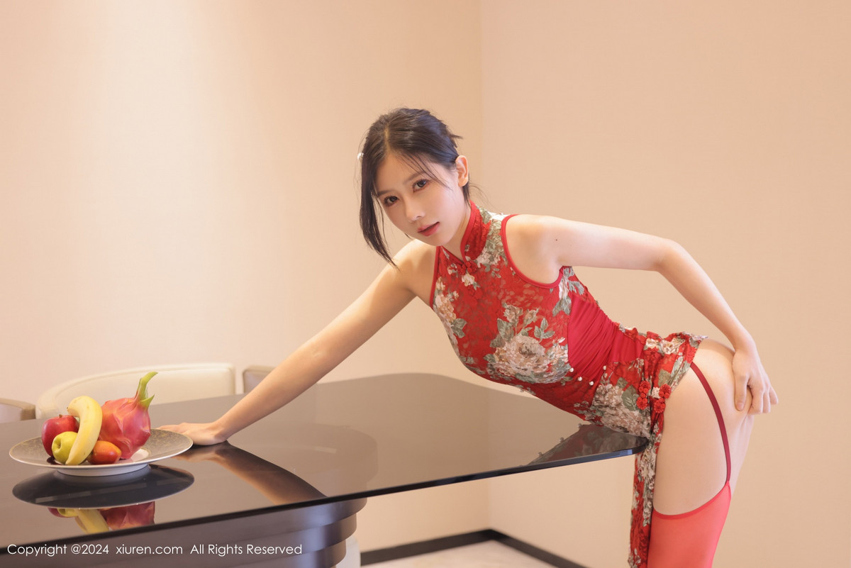 [XiuRen秀人网]第8871期尹甜甜写真