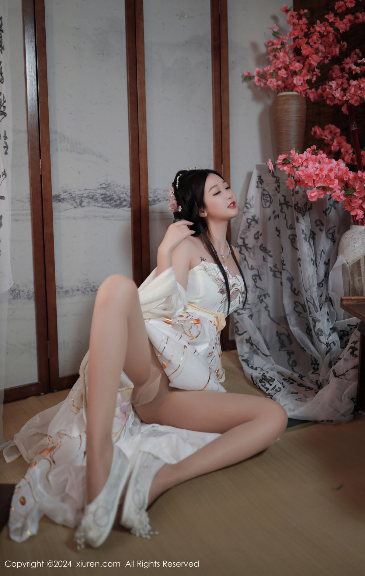 [XiuRen秀人网]第8898期唐安琪写真