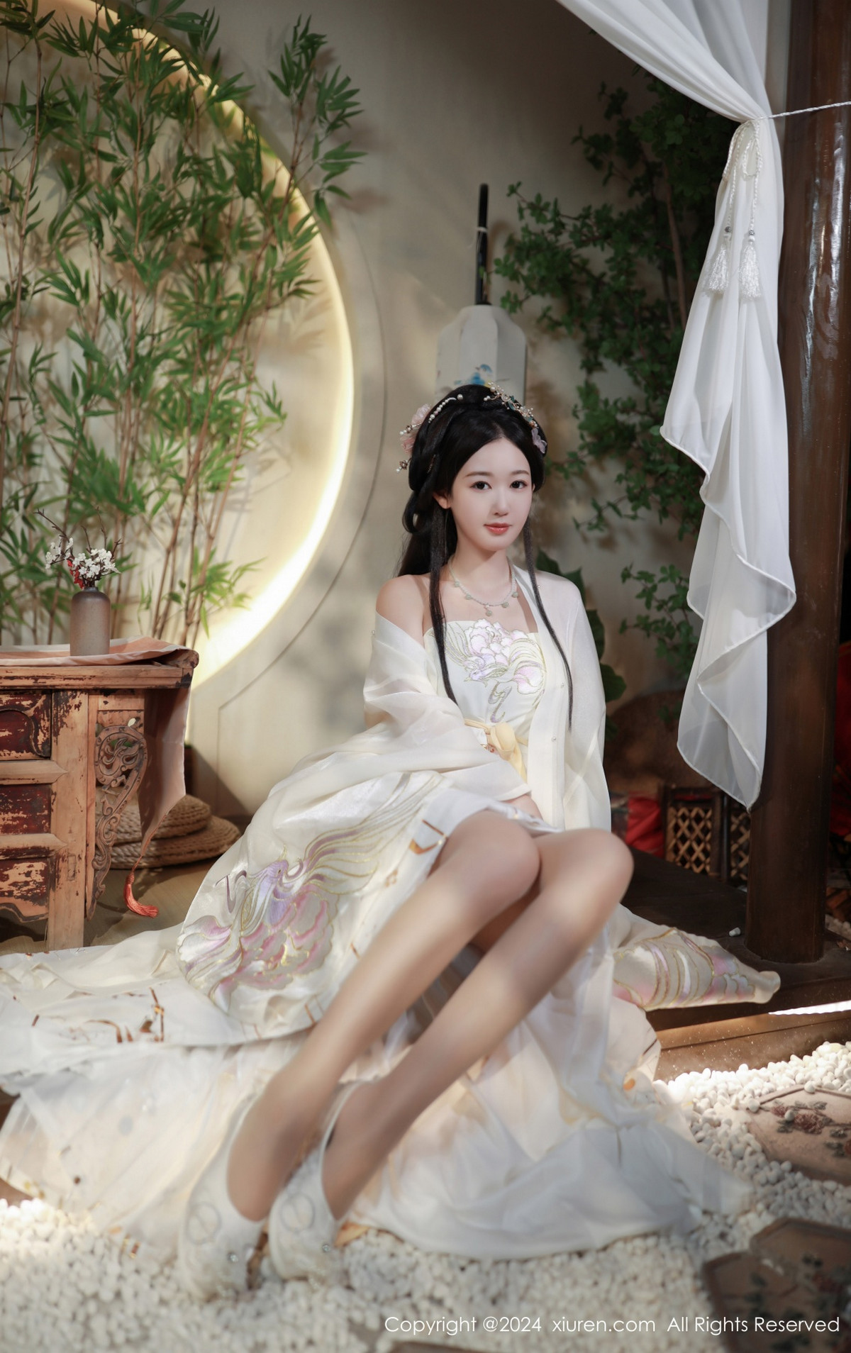 [XiuRen秀人网]第8898期唐安琪写真
