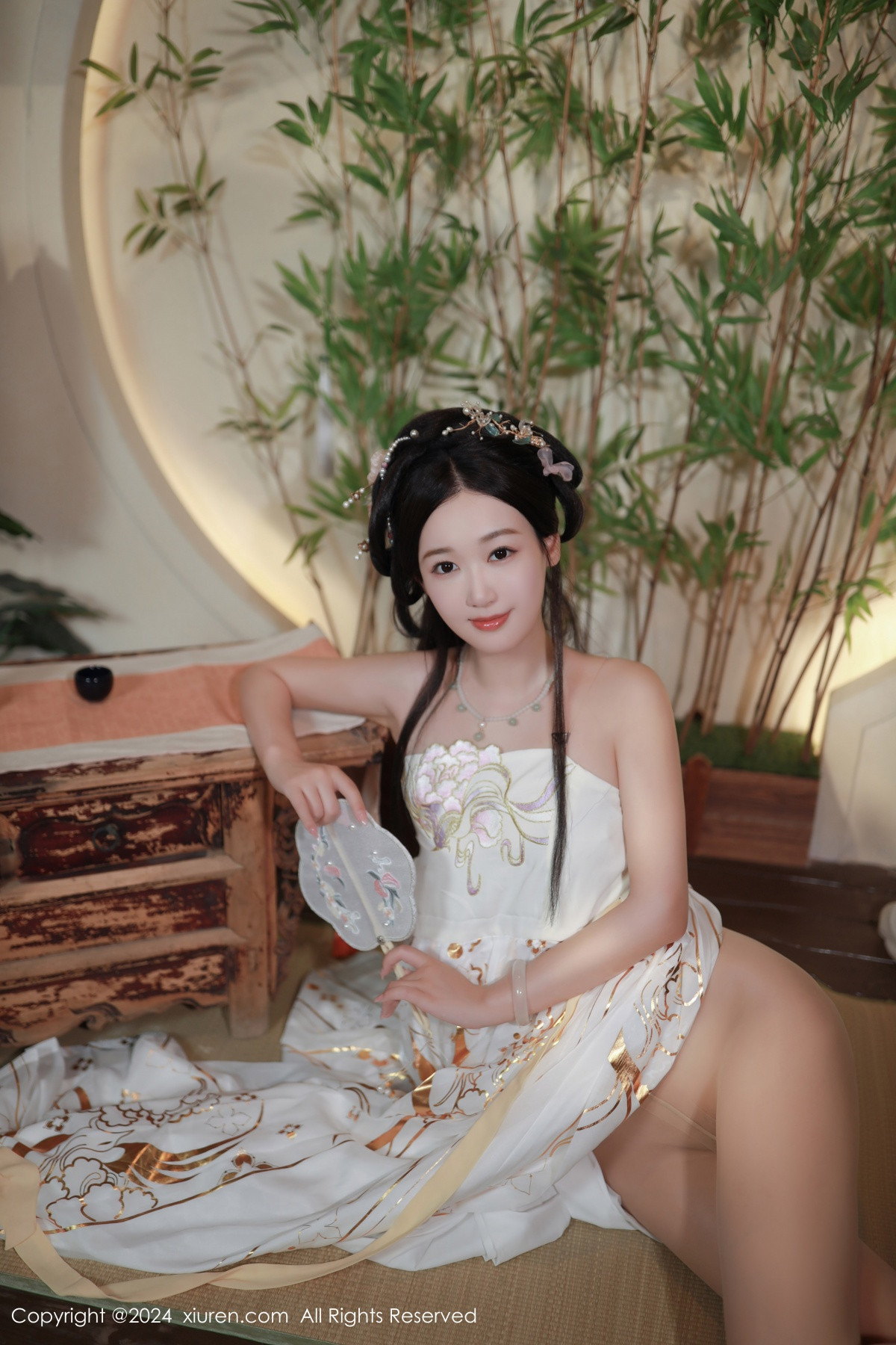 [XiuRen秀人网]第8898期唐安琪写真