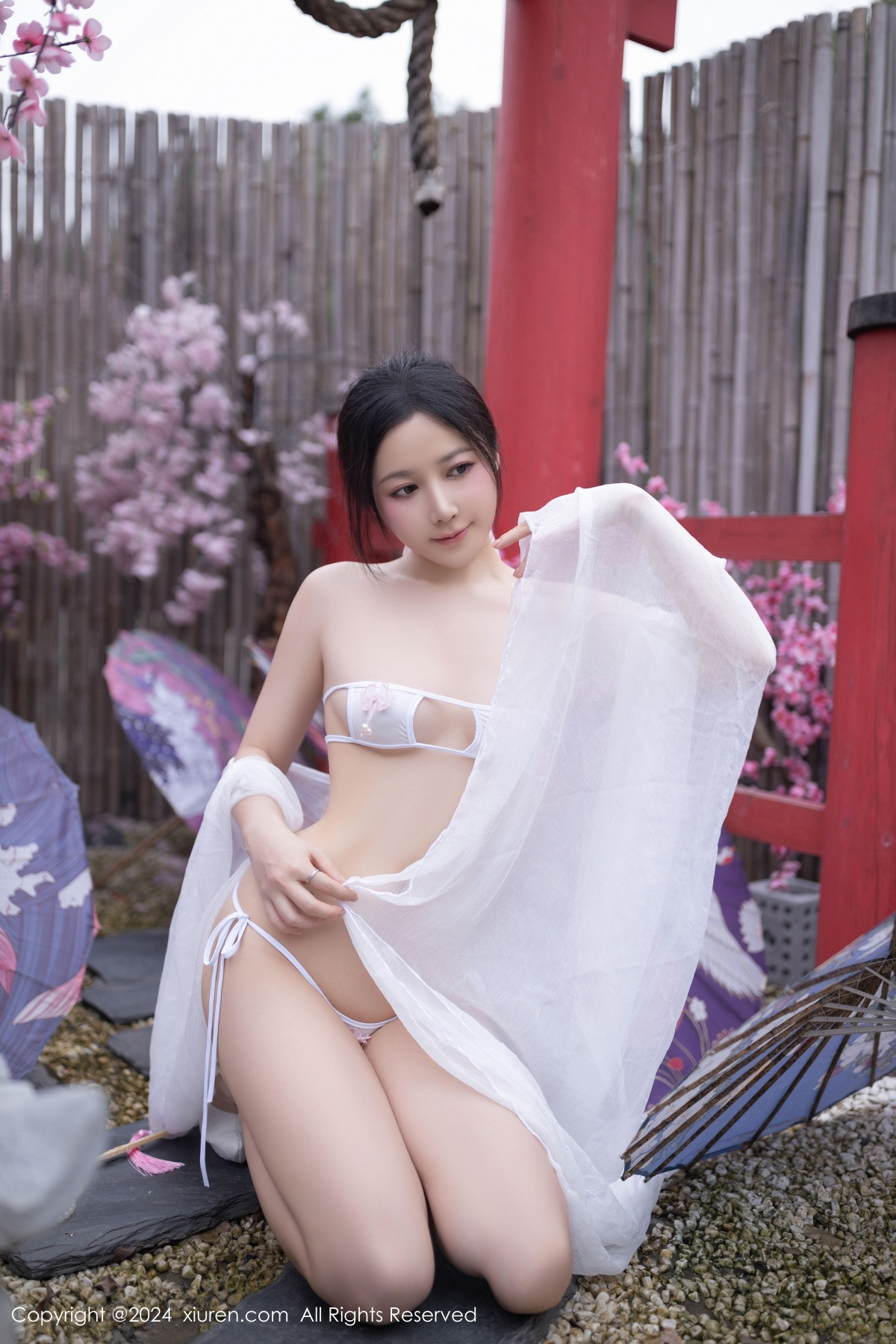 [XiuRen秀人网]第8927期鱼子酱写真