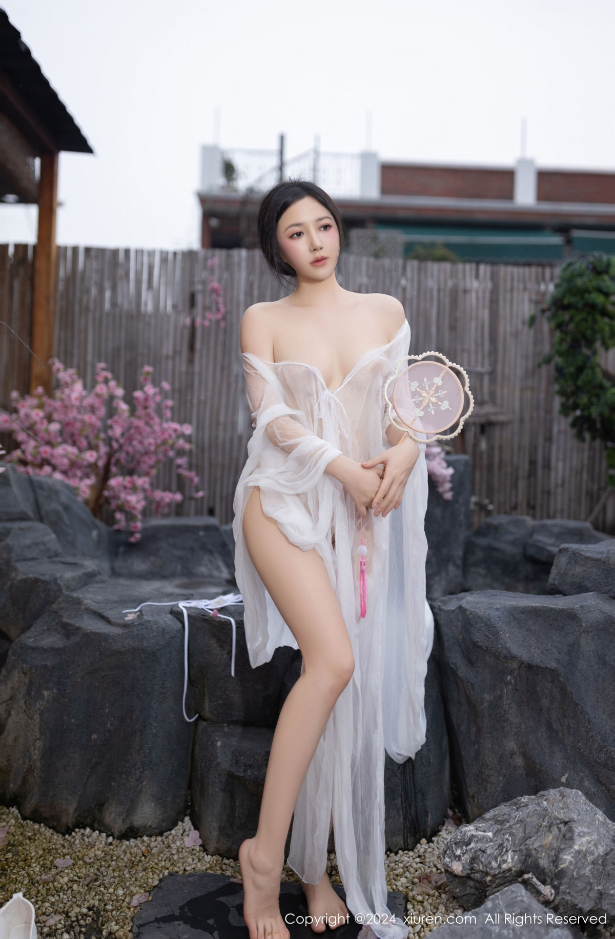 [XiuRen秀人网]第8927期鱼子酱写真