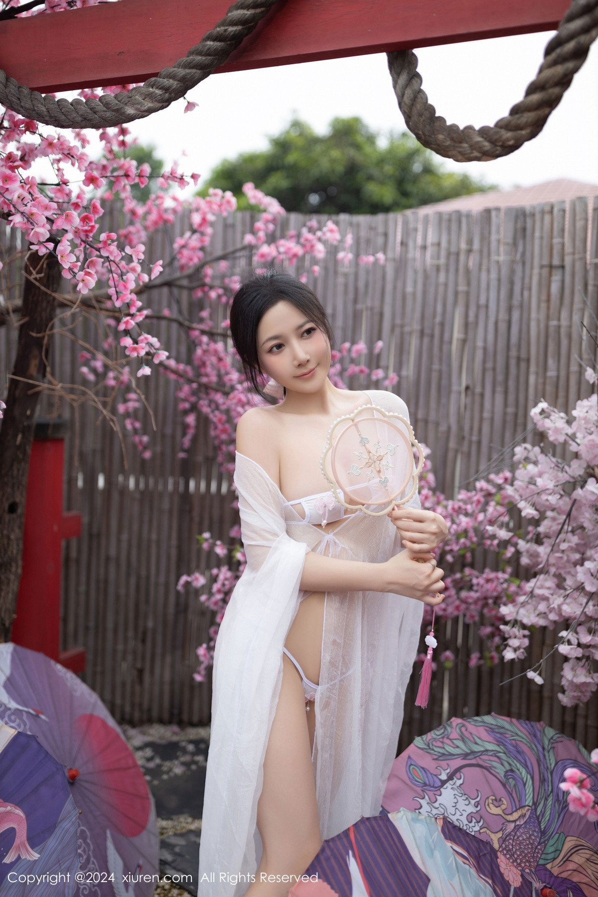 [XiuRen秀人网]第8927期鱼子酱写真