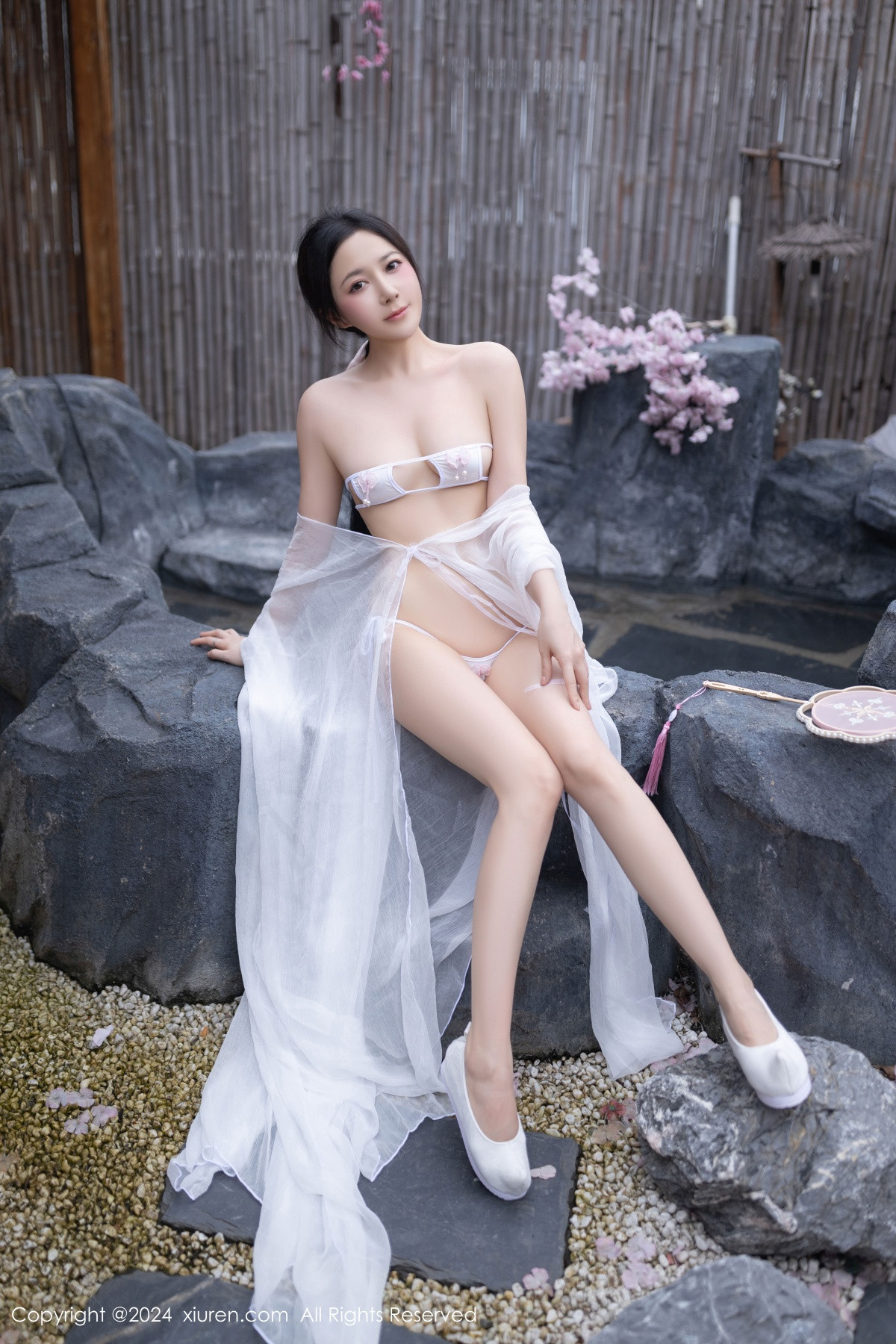 [XiuRen秀人网]第8927期鱼子酱写真