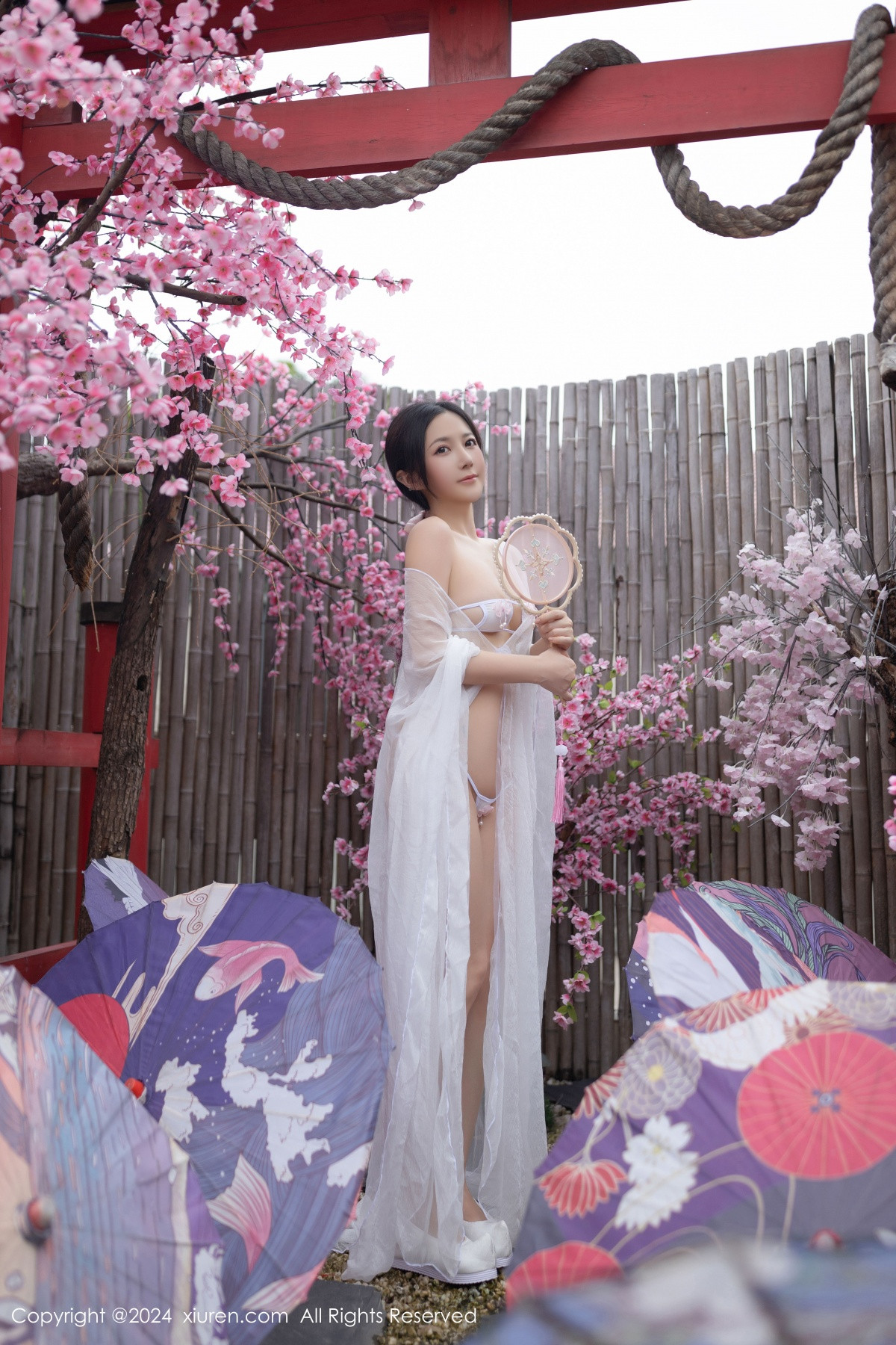 [XiuRen秀人网]第8927期鱼子酱写真