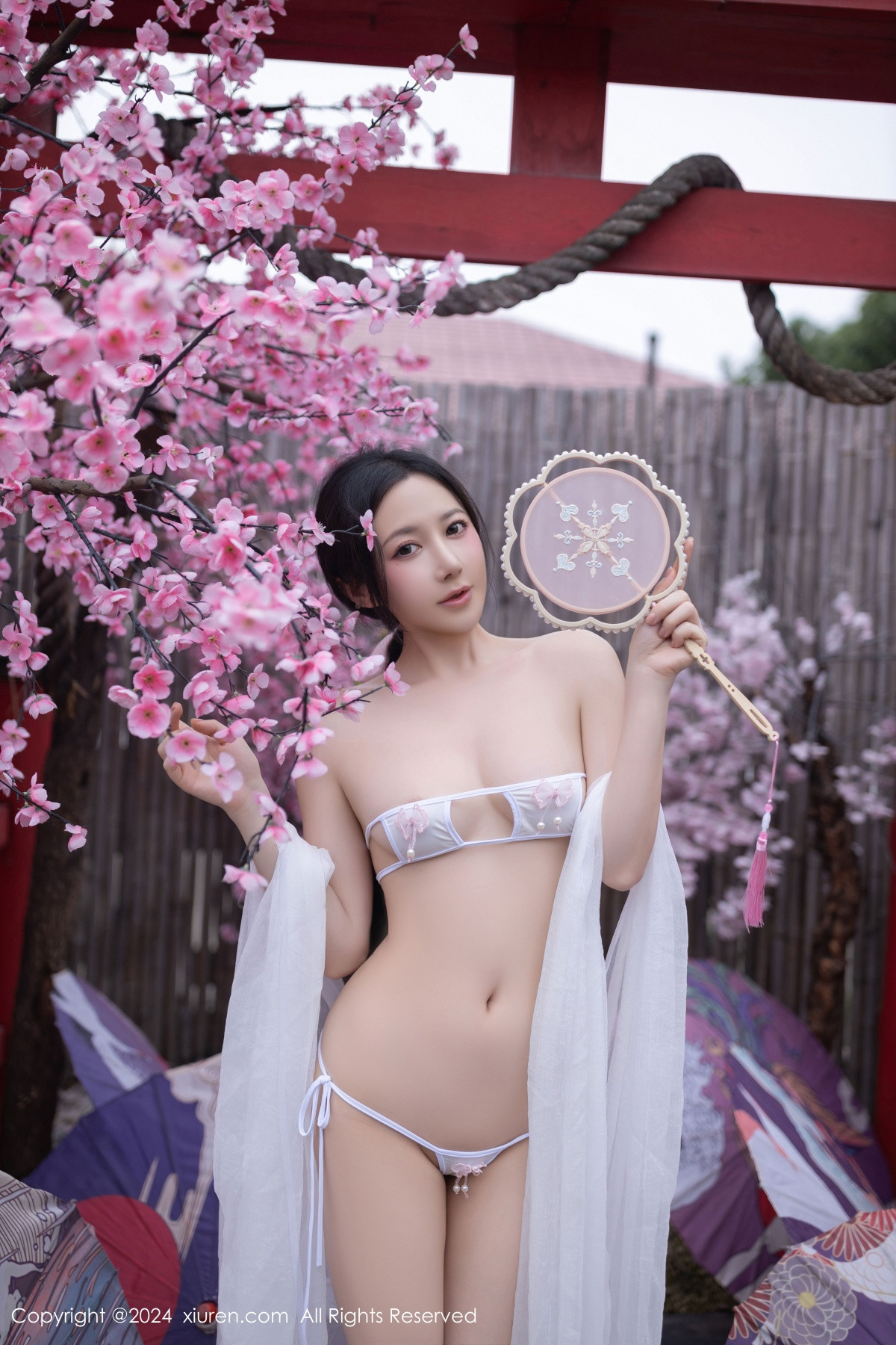 [XiuRen秀人网]第8927期鱼子酱写真