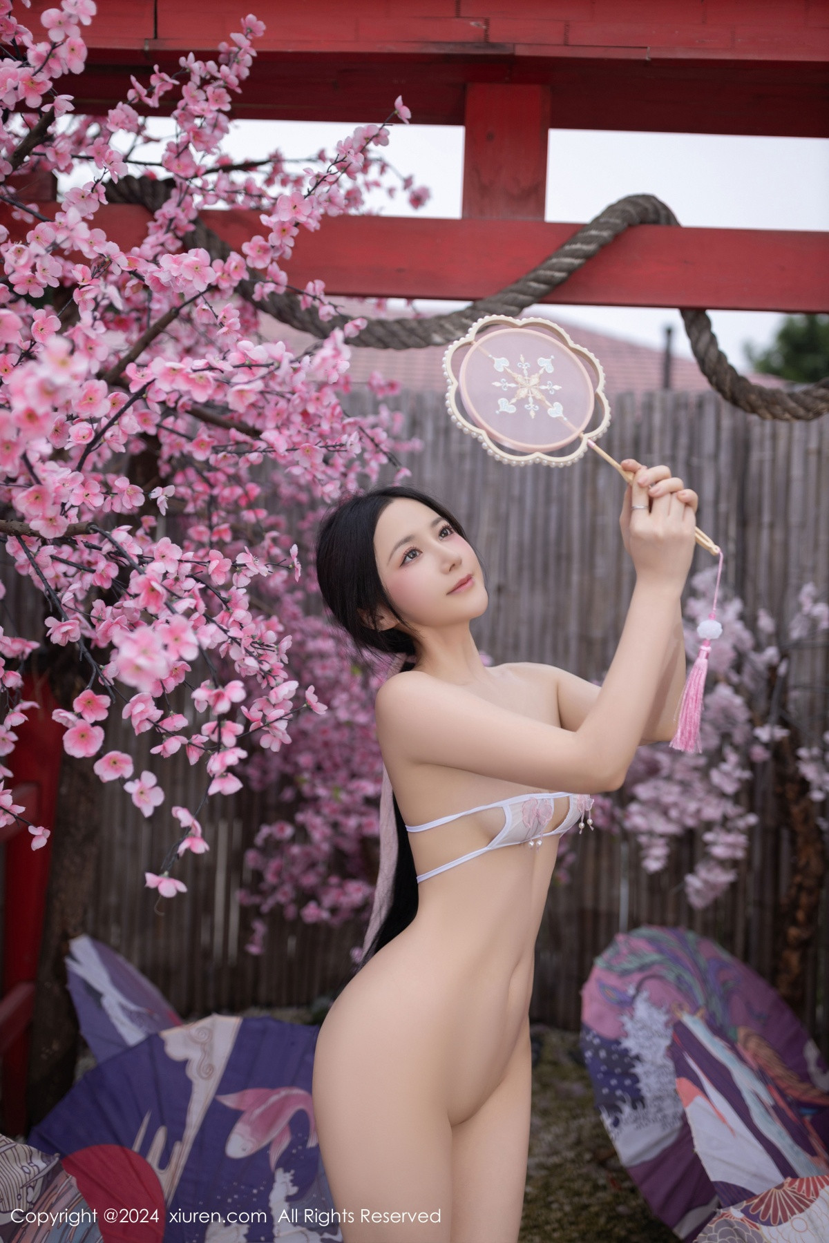 [XiuRen秀人网]第8927期鱼子酱写真
