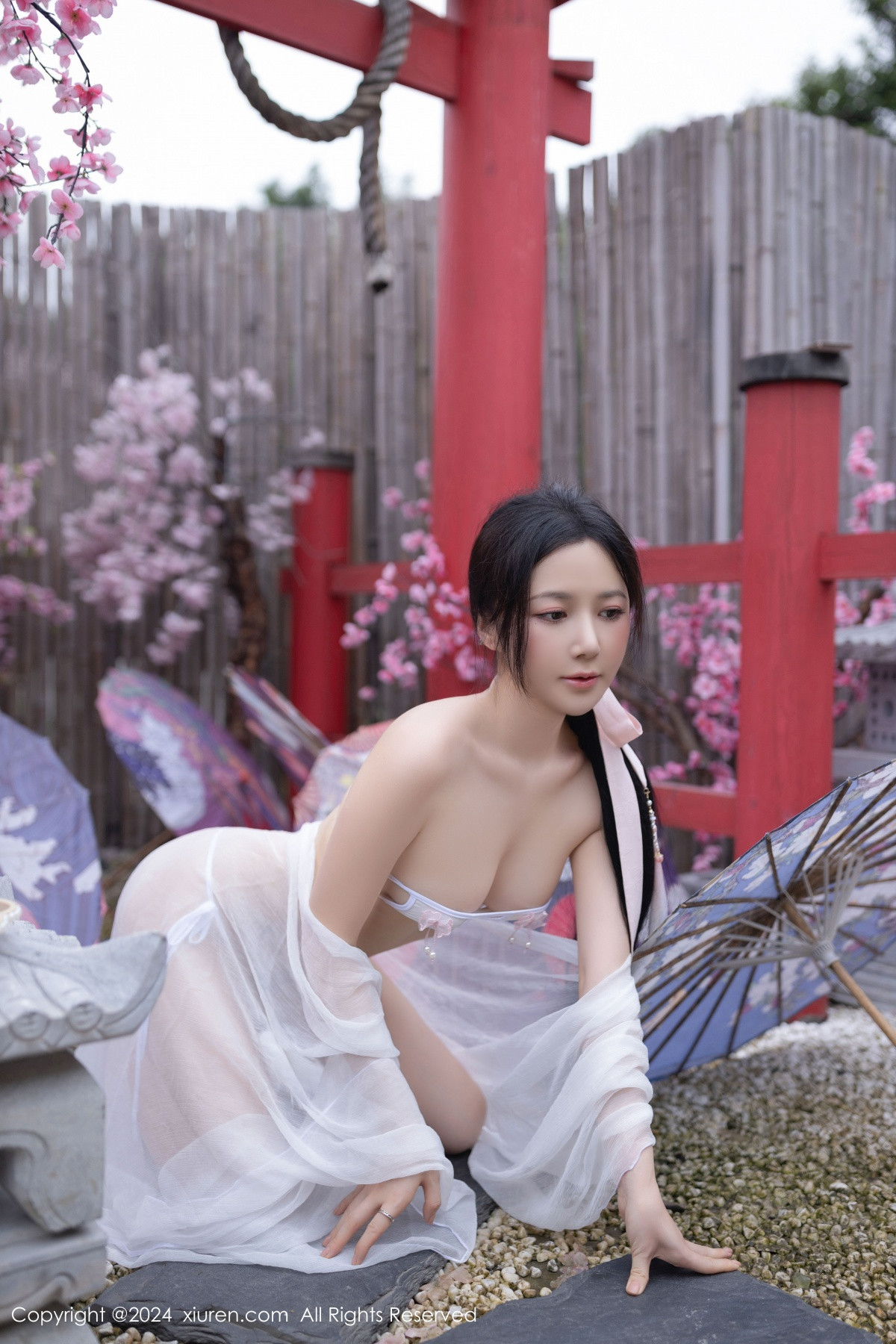 [XiuRen秀人网]第8927期鱼子酱写真