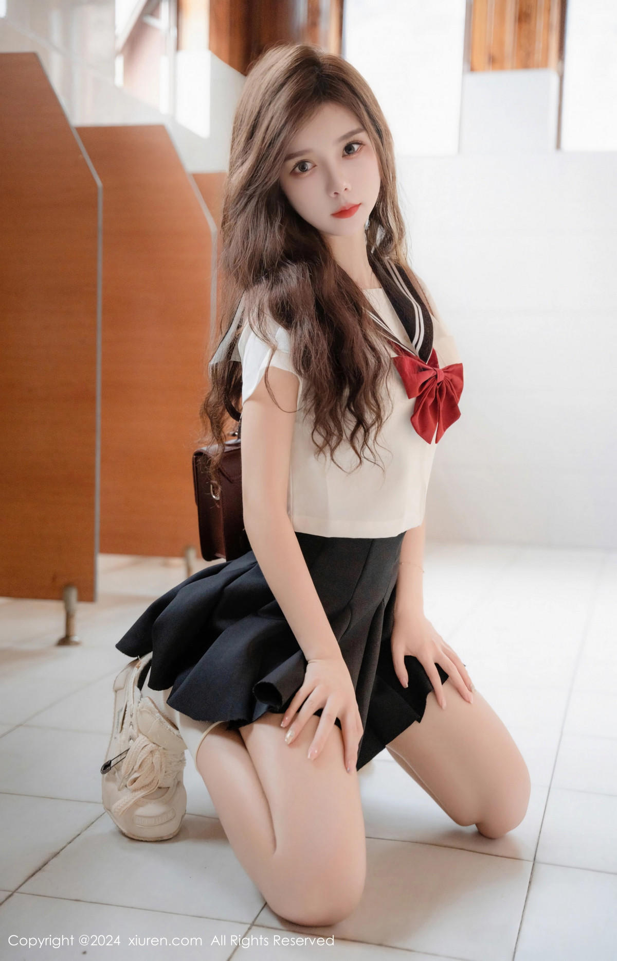 [XiuRen秀人网]第8948期拍黄瓜写真