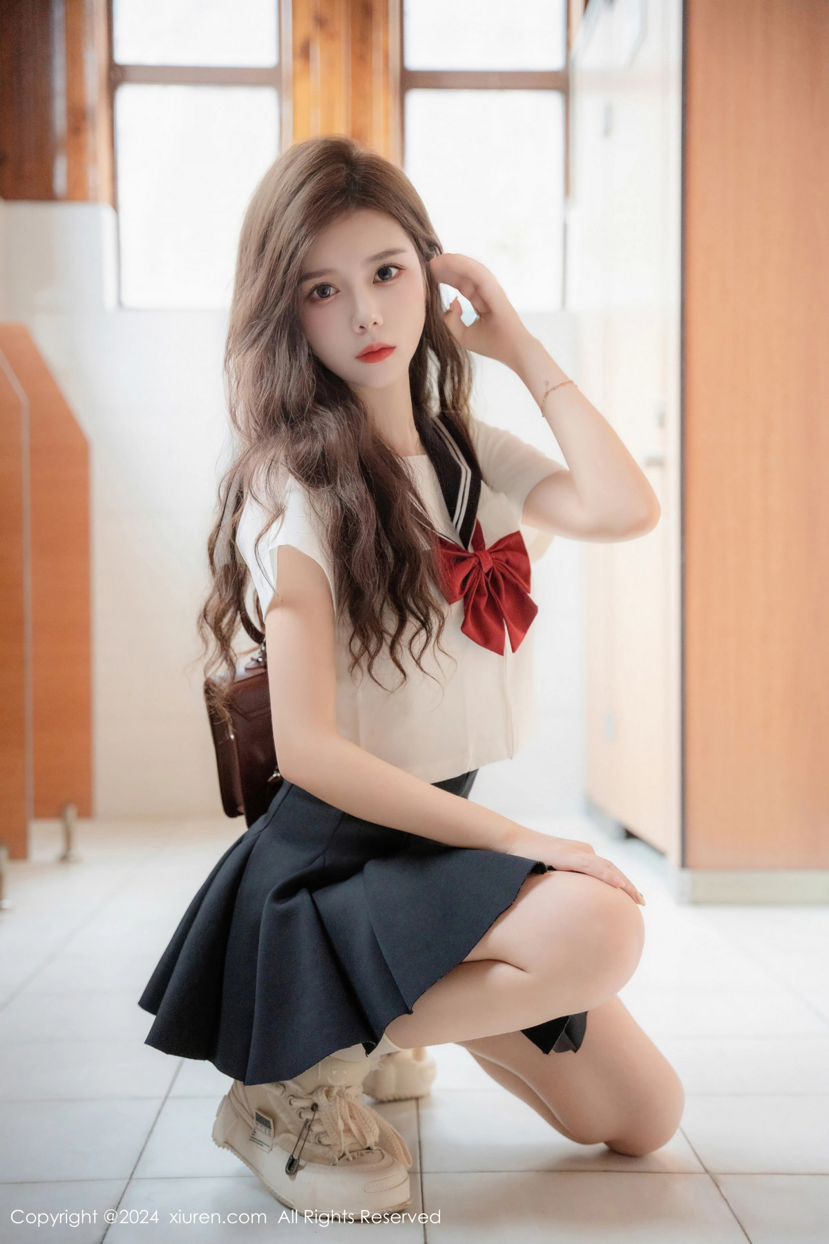 [XiuRen秀人网]第8948期拍黄瓜写真