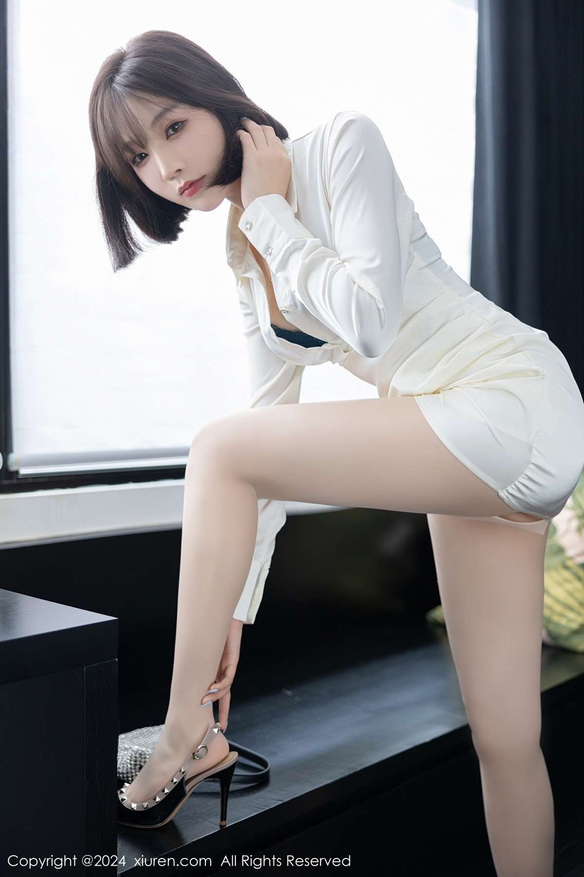 [XiuRen秀人网]第8963期徐莉芝写真