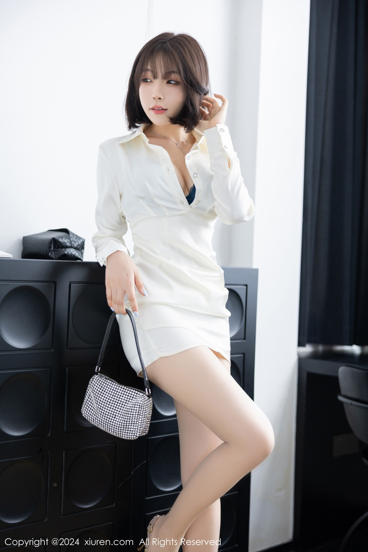 [XiuRen秀人网]第8963期徐莉芝写真