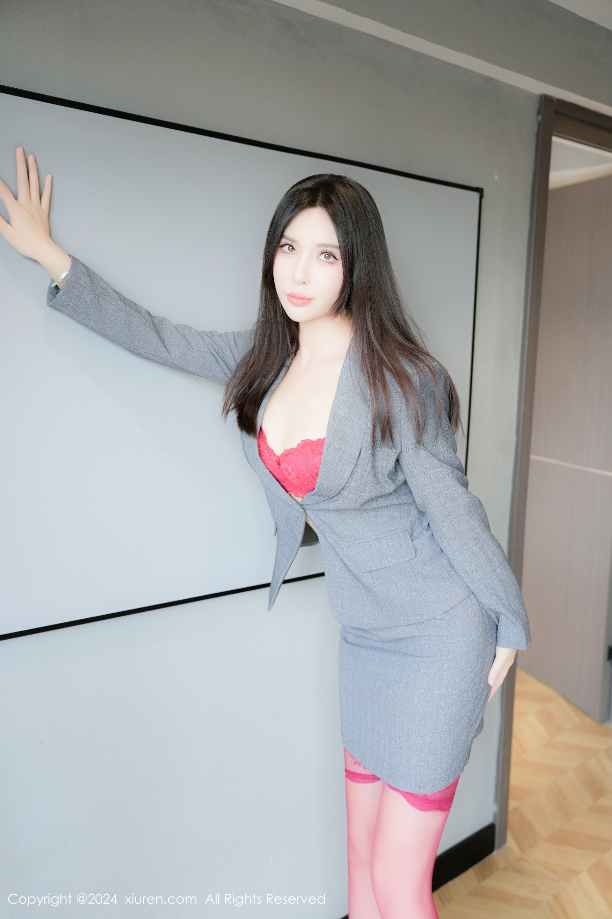 [XiuRen秀人网]第8967期曼柔写真
