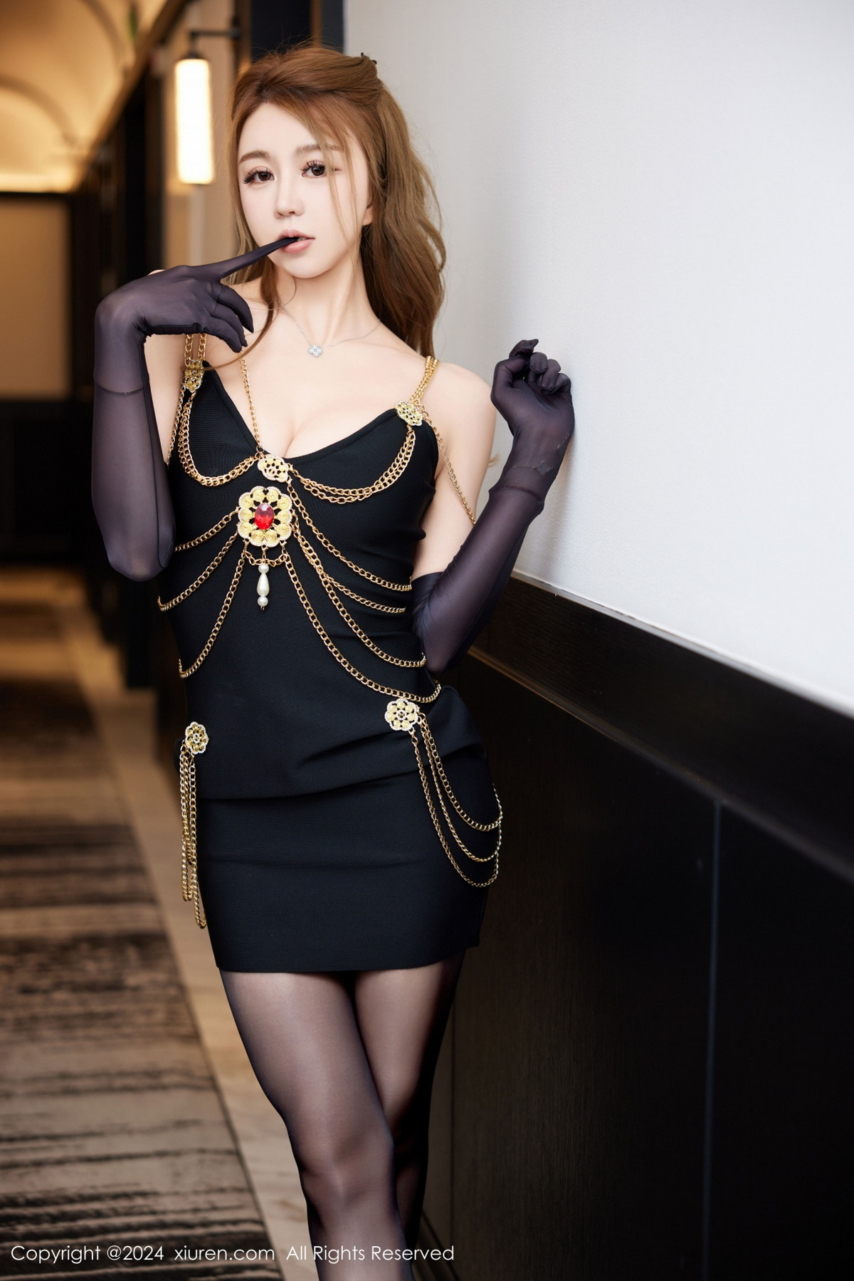 [XiuRen秀人网]第8968期柚柚写真