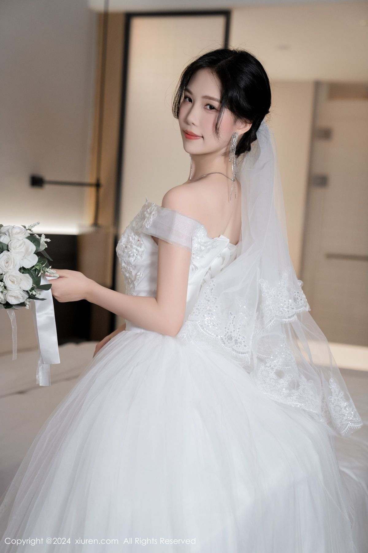 [XiuRen秀人网]第8998期利世写真