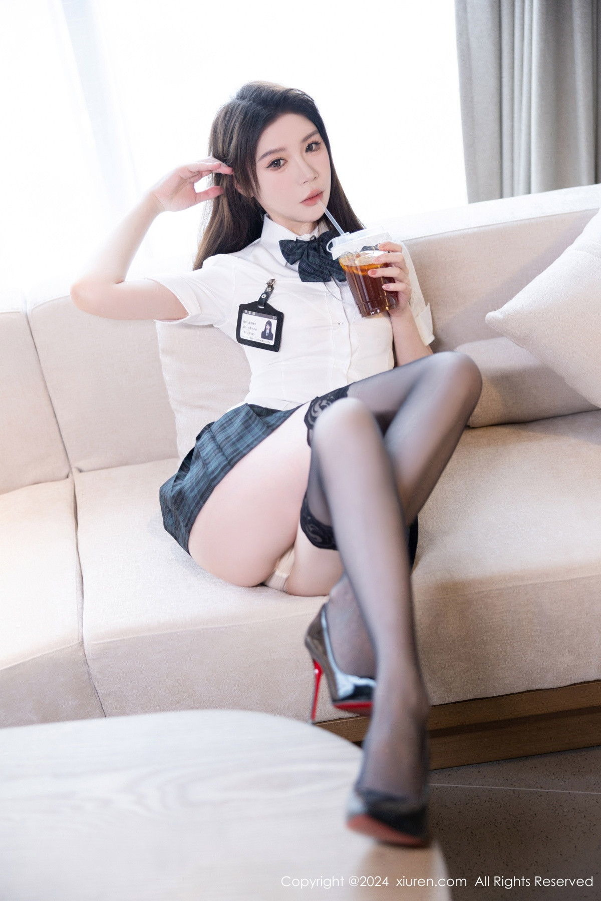 [XiuRen秀人网]第9074期梦心玥写真
