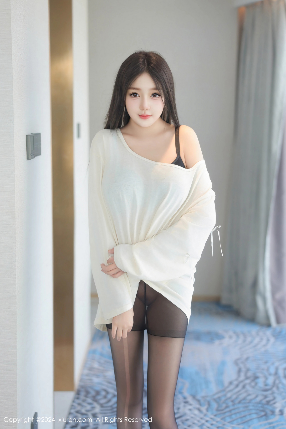 [XiuRen秀人网]第9089期柚柚小奶瓶写真
