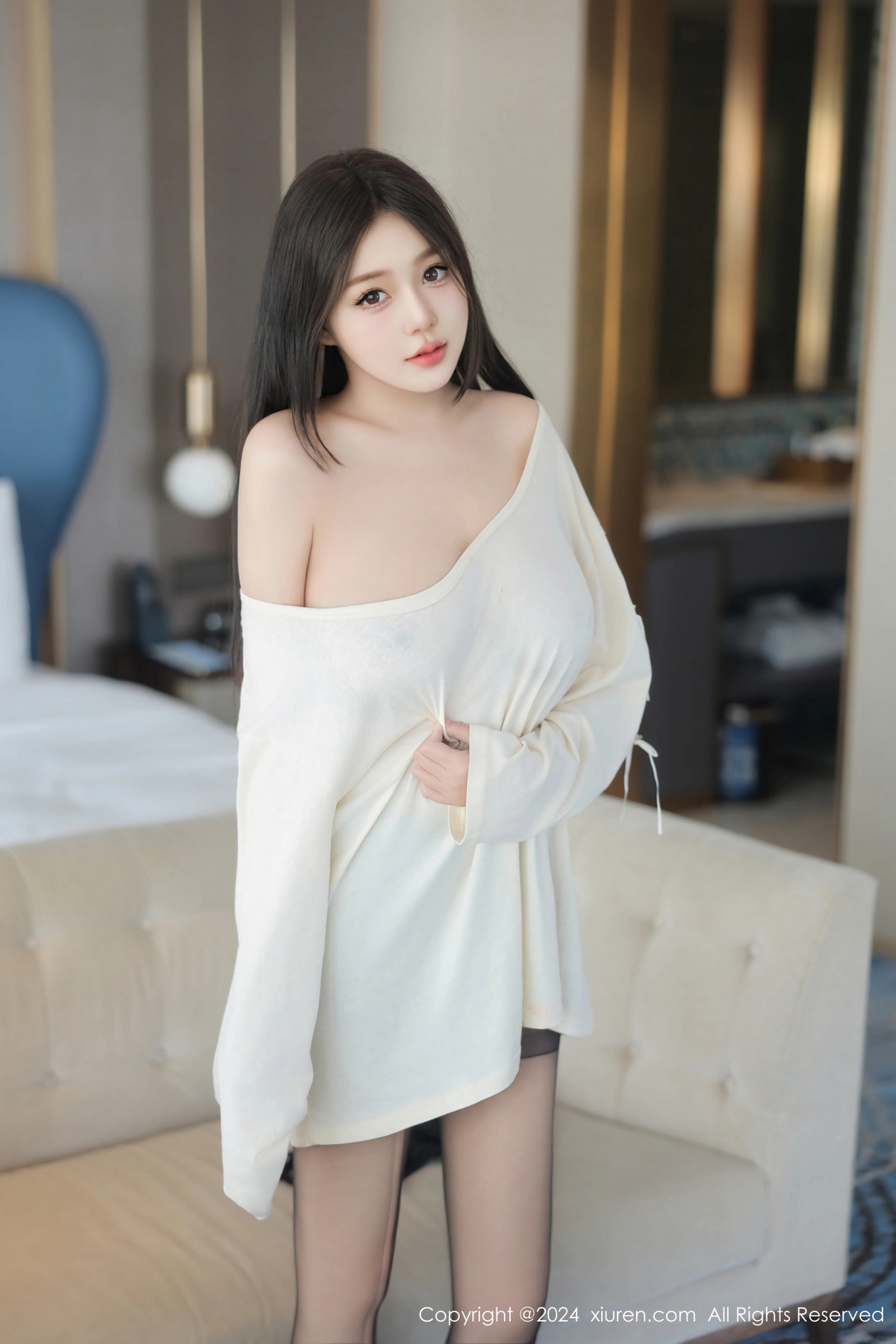 [XiuRen秀人网]第9089期柚柚小奶瓶写真