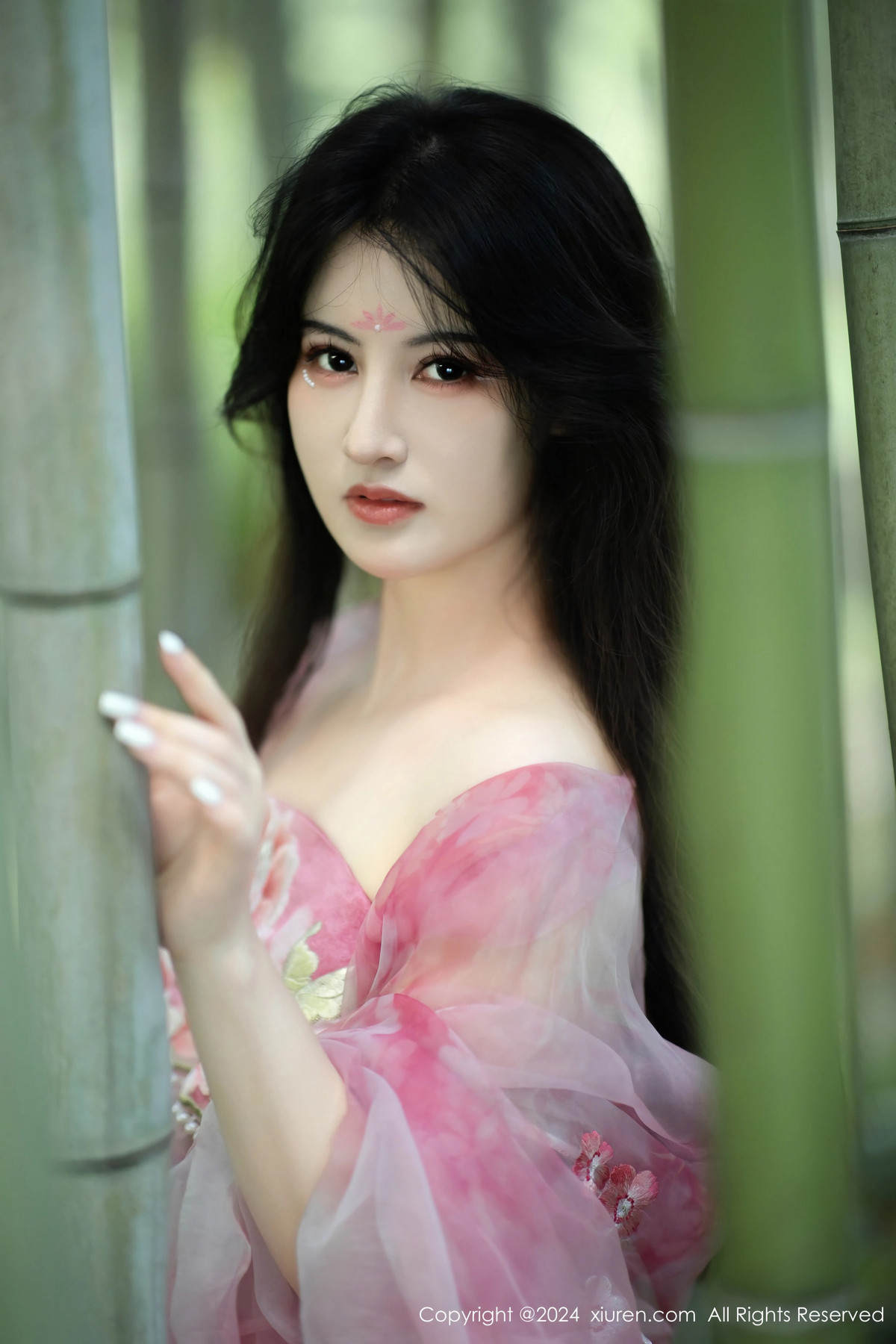 [XiuRen秀人网]第9100期诗诗写真
