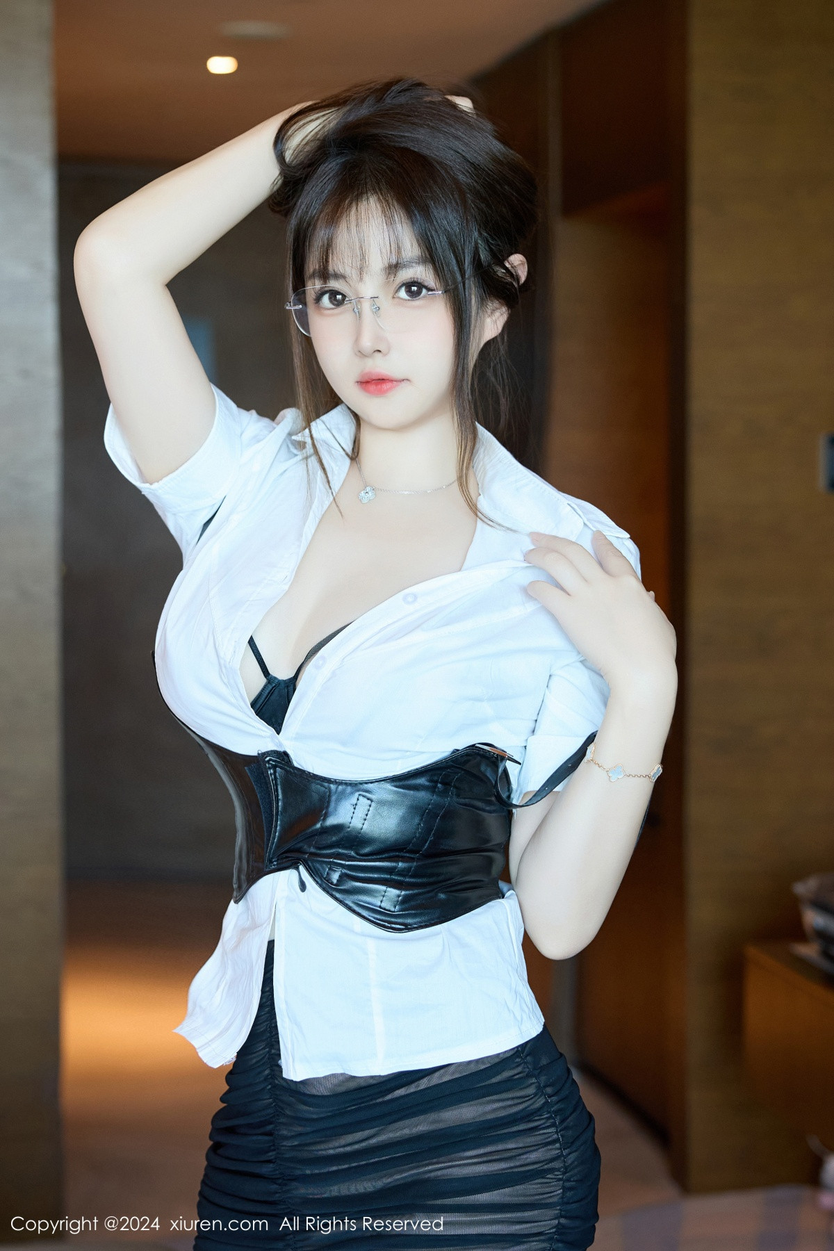 [XiuRen秀人网]第9104期养乐多写真