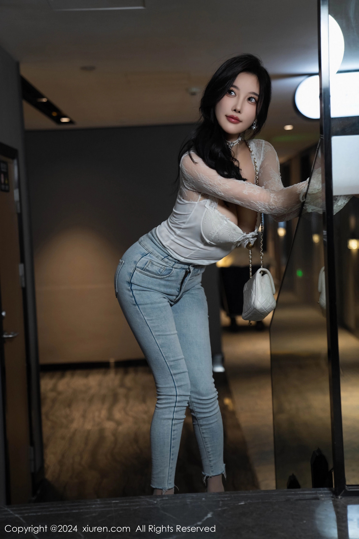 [XiuRen秀人网]第9140期杨晨晨写真