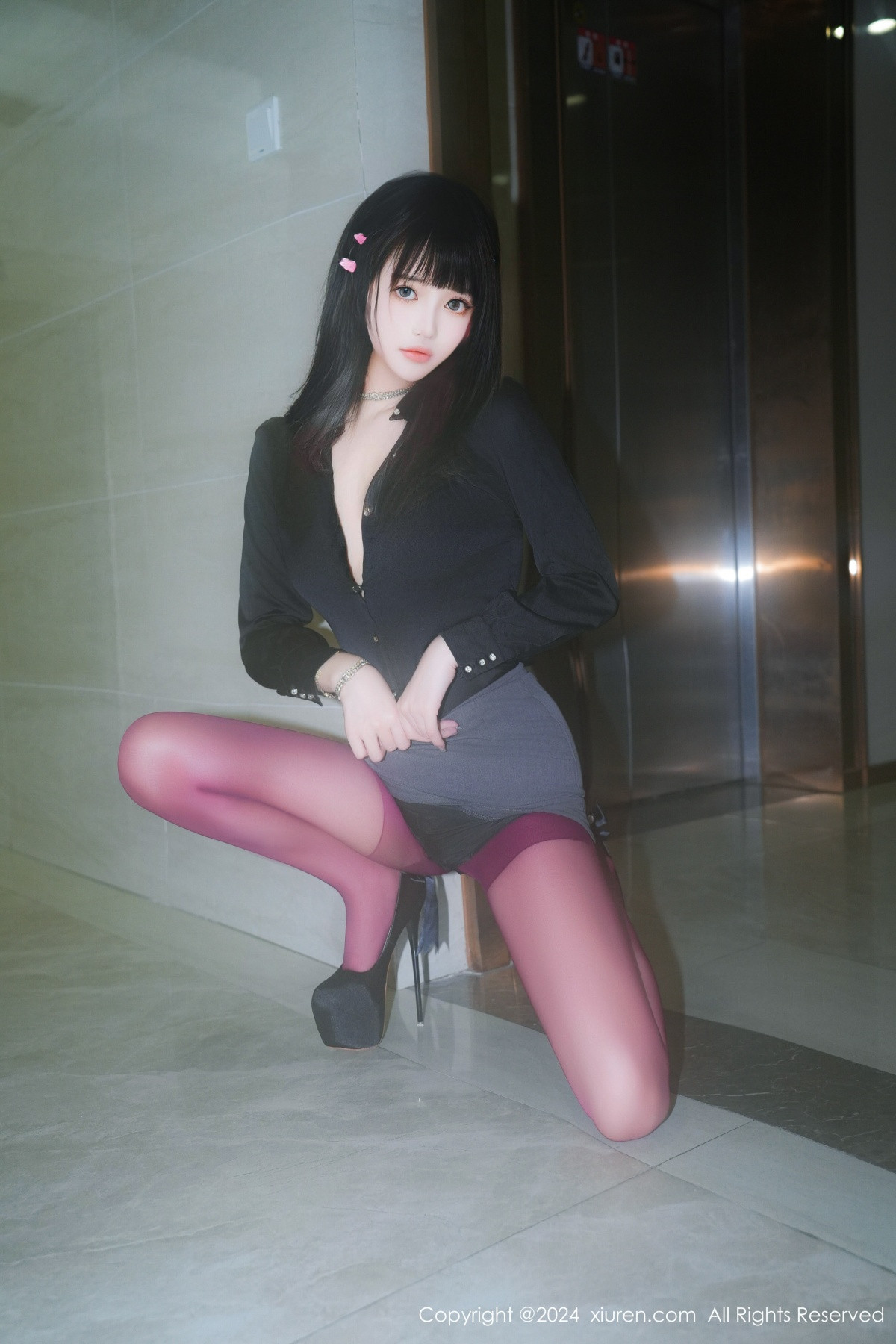 [XiuRen秀人网]第9142期小兔纯纯写真