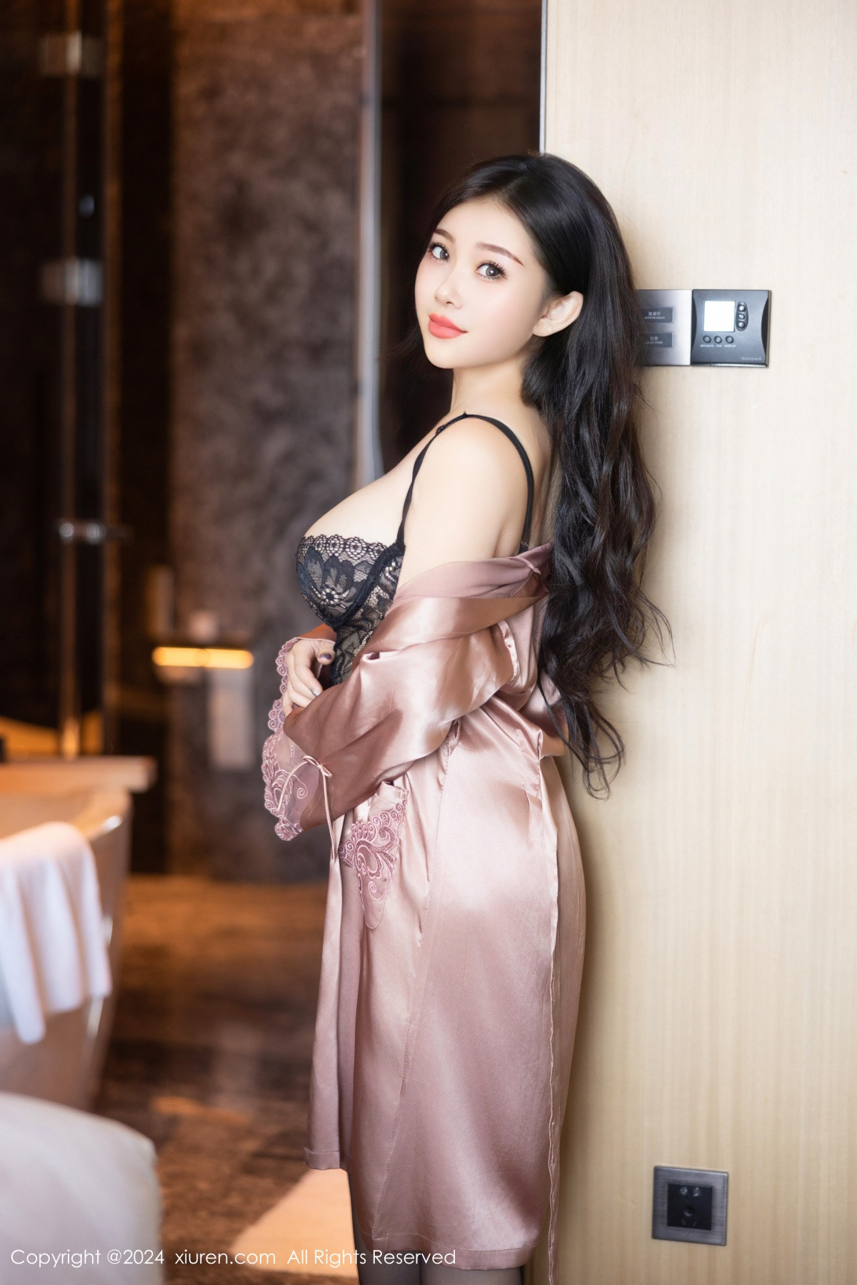 [XiuRen秀人网]第9159期白洁写真
