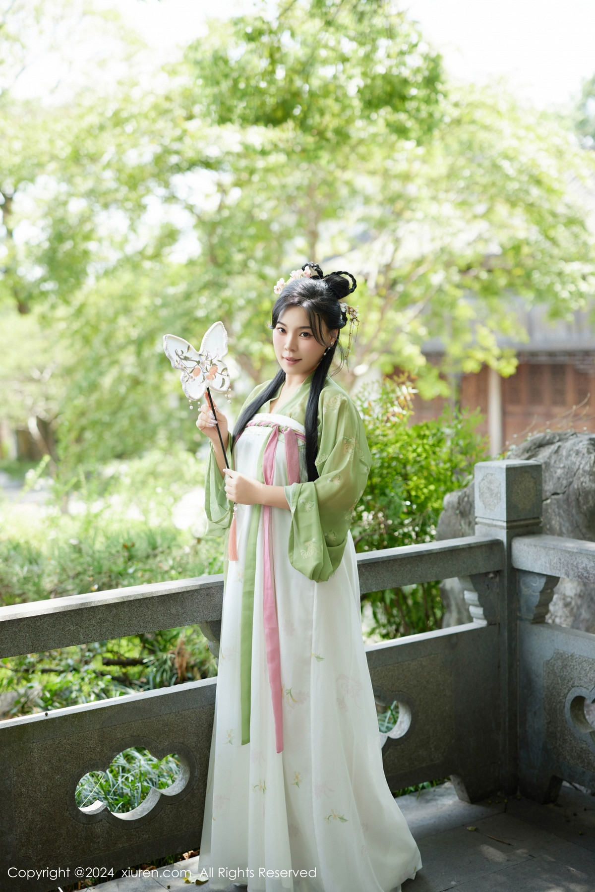 [XiuRen秀人网]第9162期麦田写真