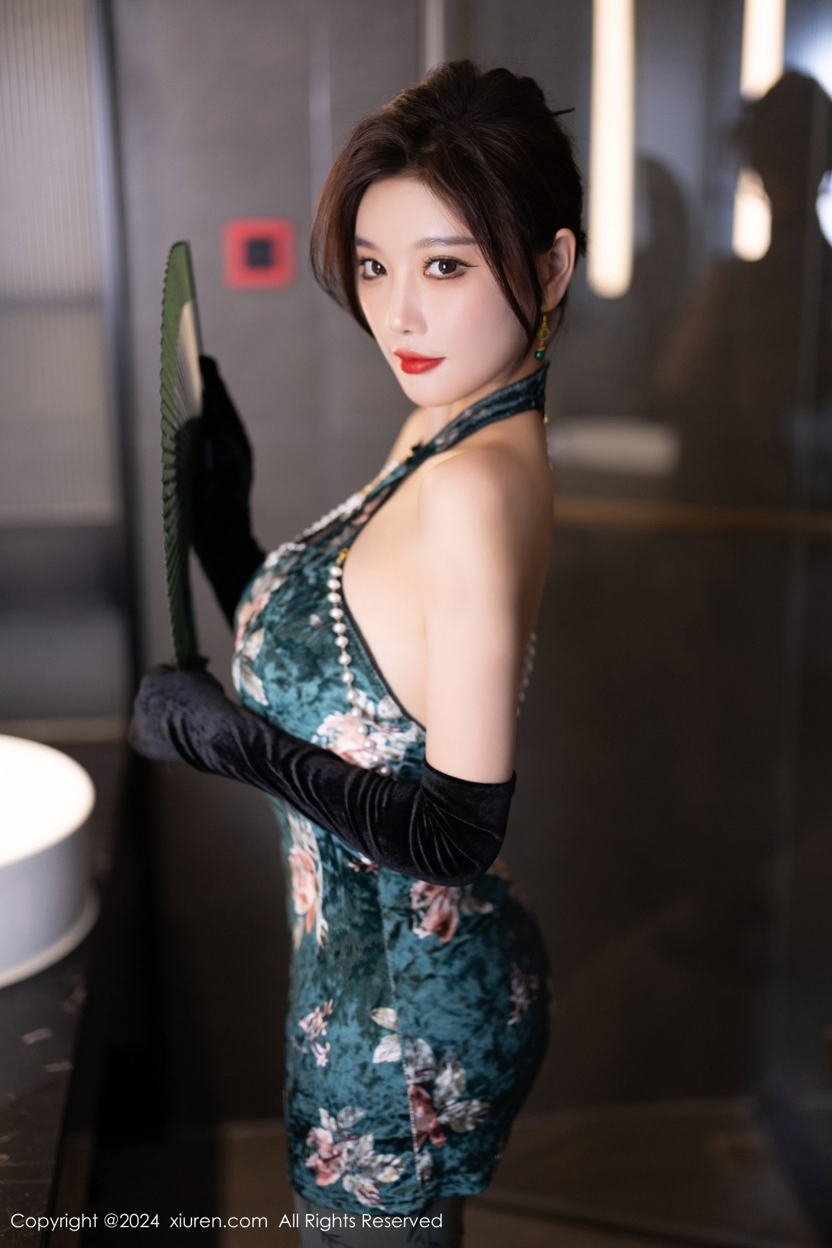 [XiuRen秀人网]第9165期杨晨晨写真