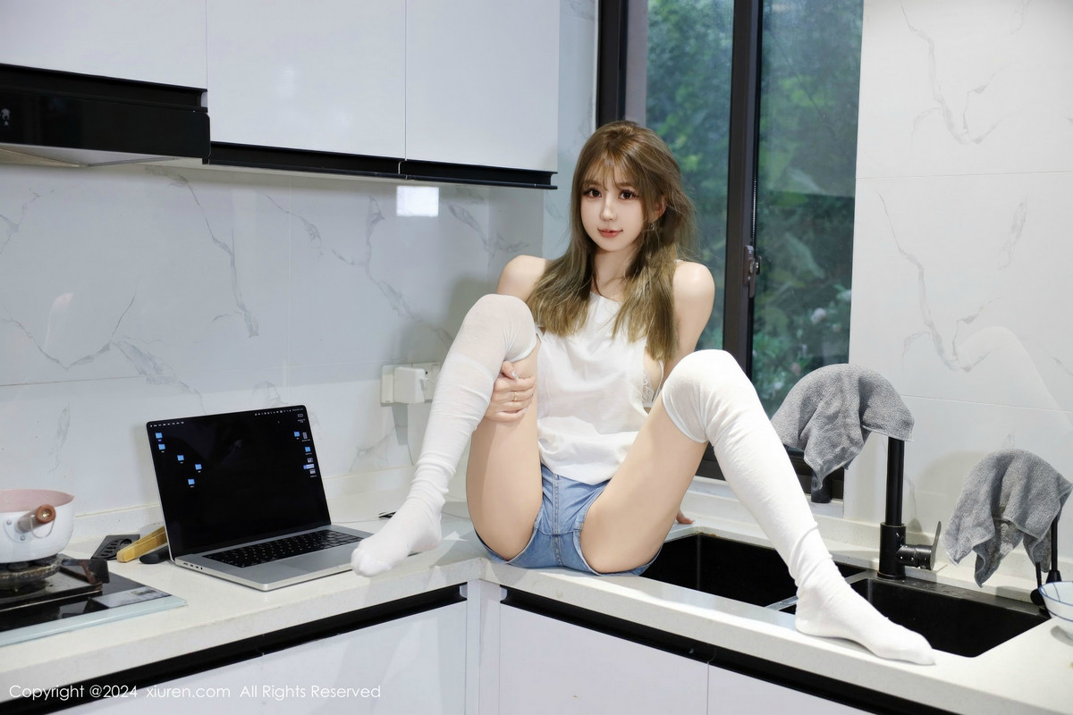 [XiuRen秀人网]第9374期Zoe柚柚写真