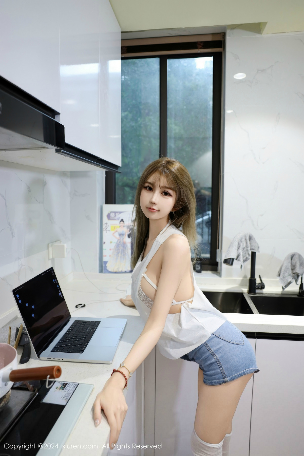 [XiuRen秀人网]第9374期Zoe柚柚写真