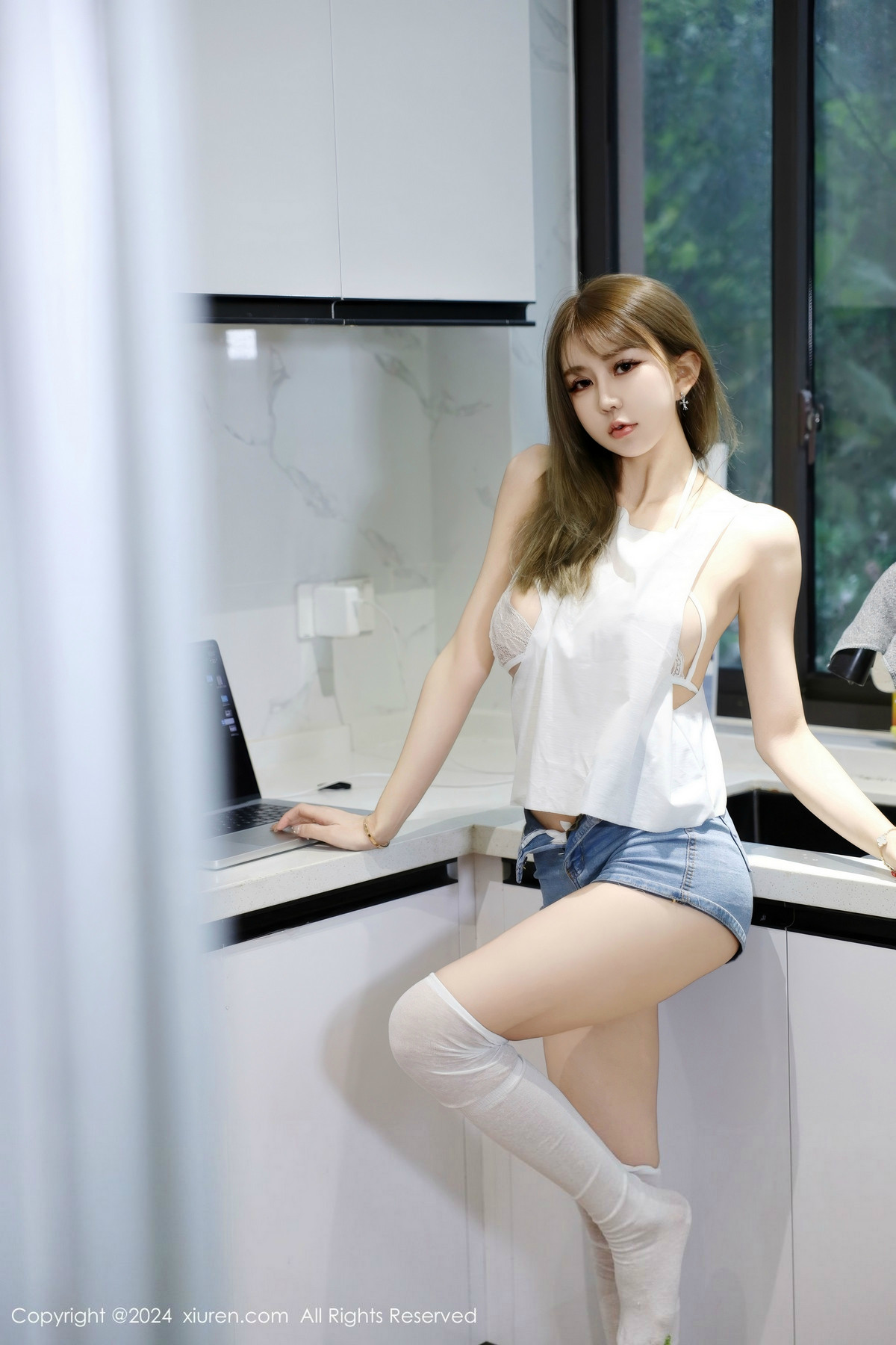 [XiuRen秀人网]第9374期Zoe柚柚写真