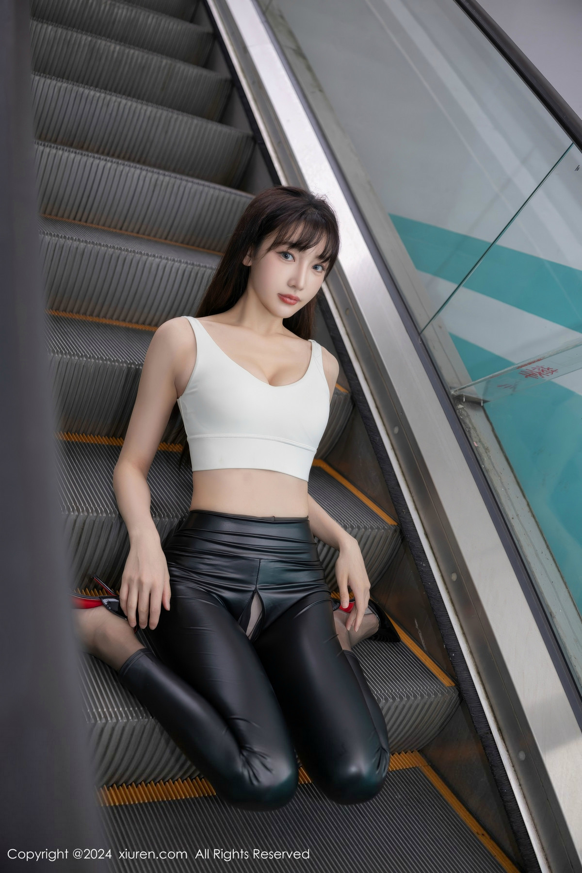 [XiuRen秀人网]第9377期陆萱萱写真