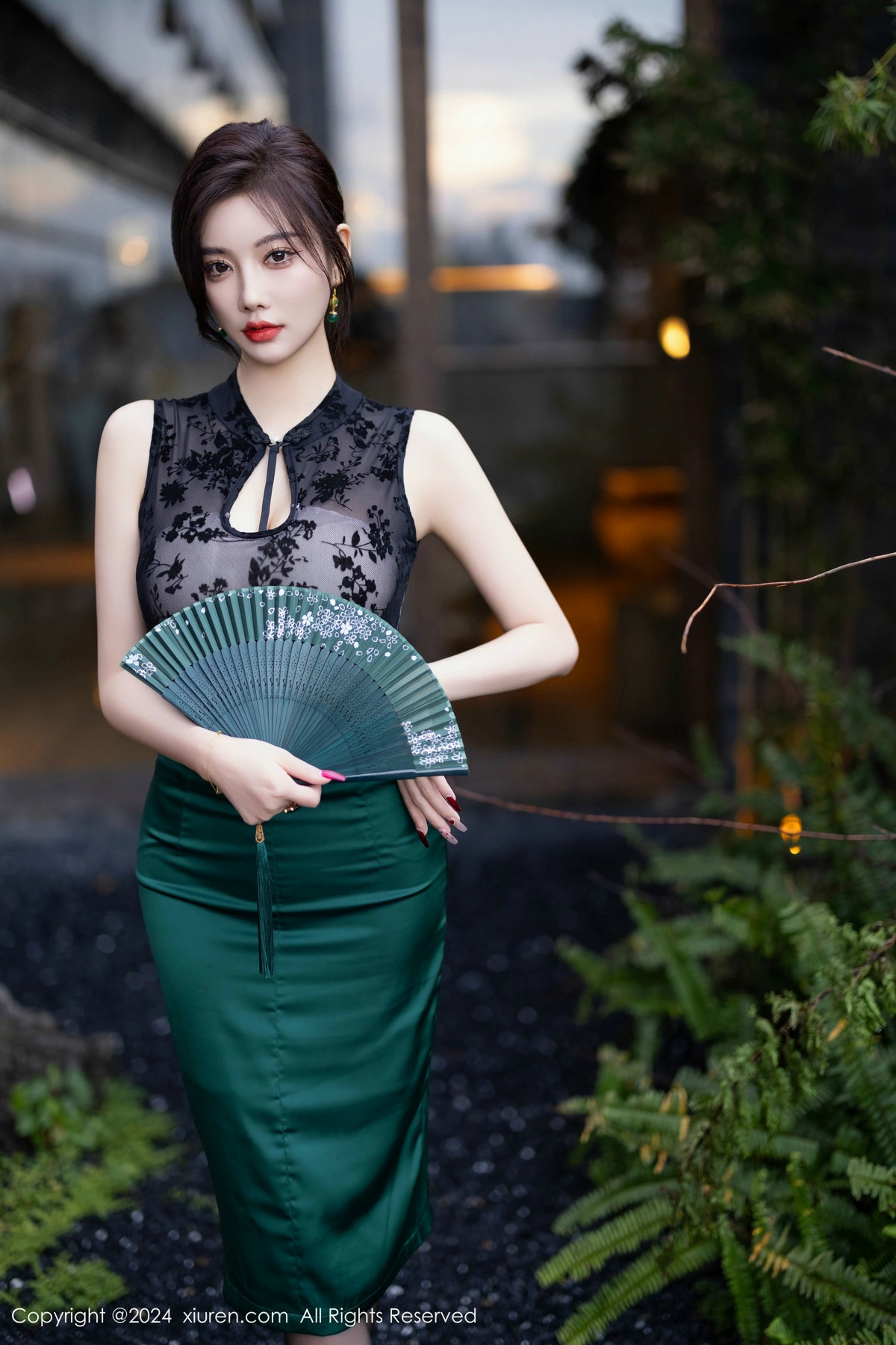 [XiuRen秀人网]第9384期杨晨晨写真