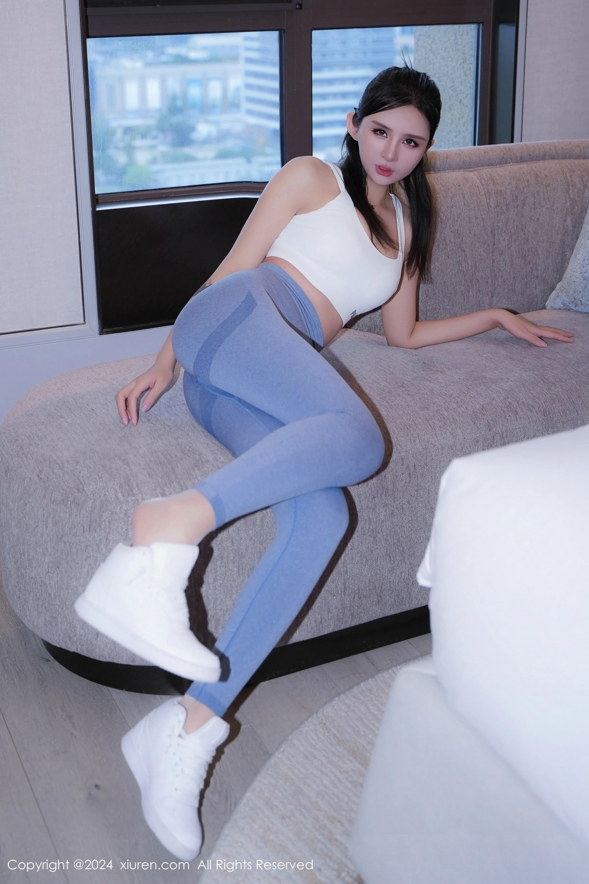 [XiuRen秀人网]第9407期尹菲写真