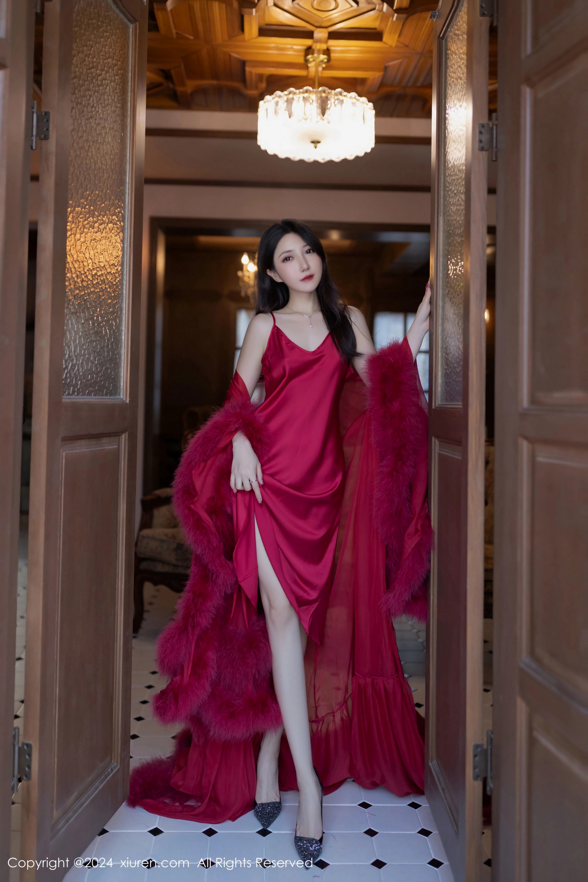 [XiuRen秀人网]第9422期鱼子酱写真