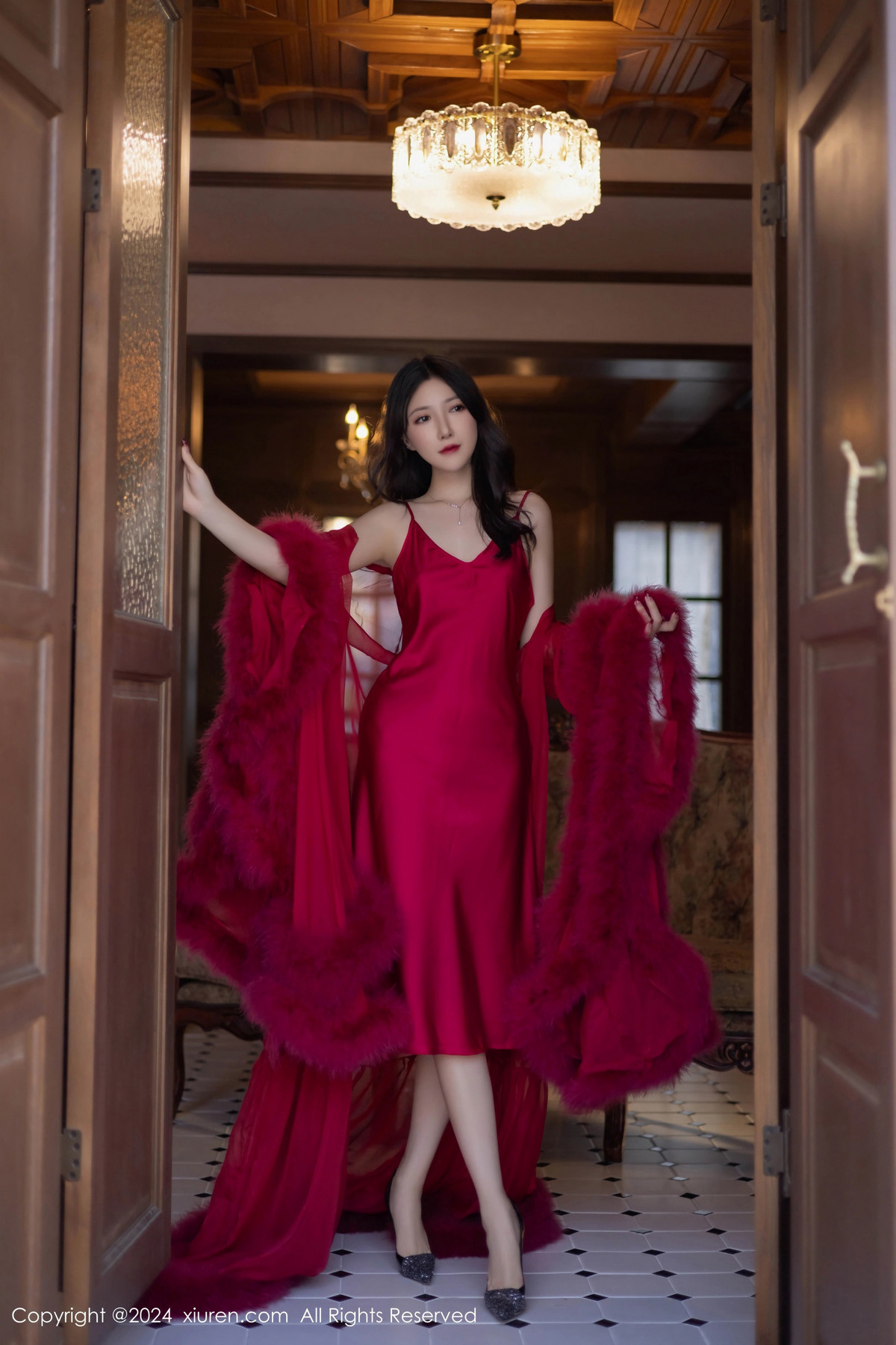 [XiuRen秀人网]第9422期鱼子酱写真