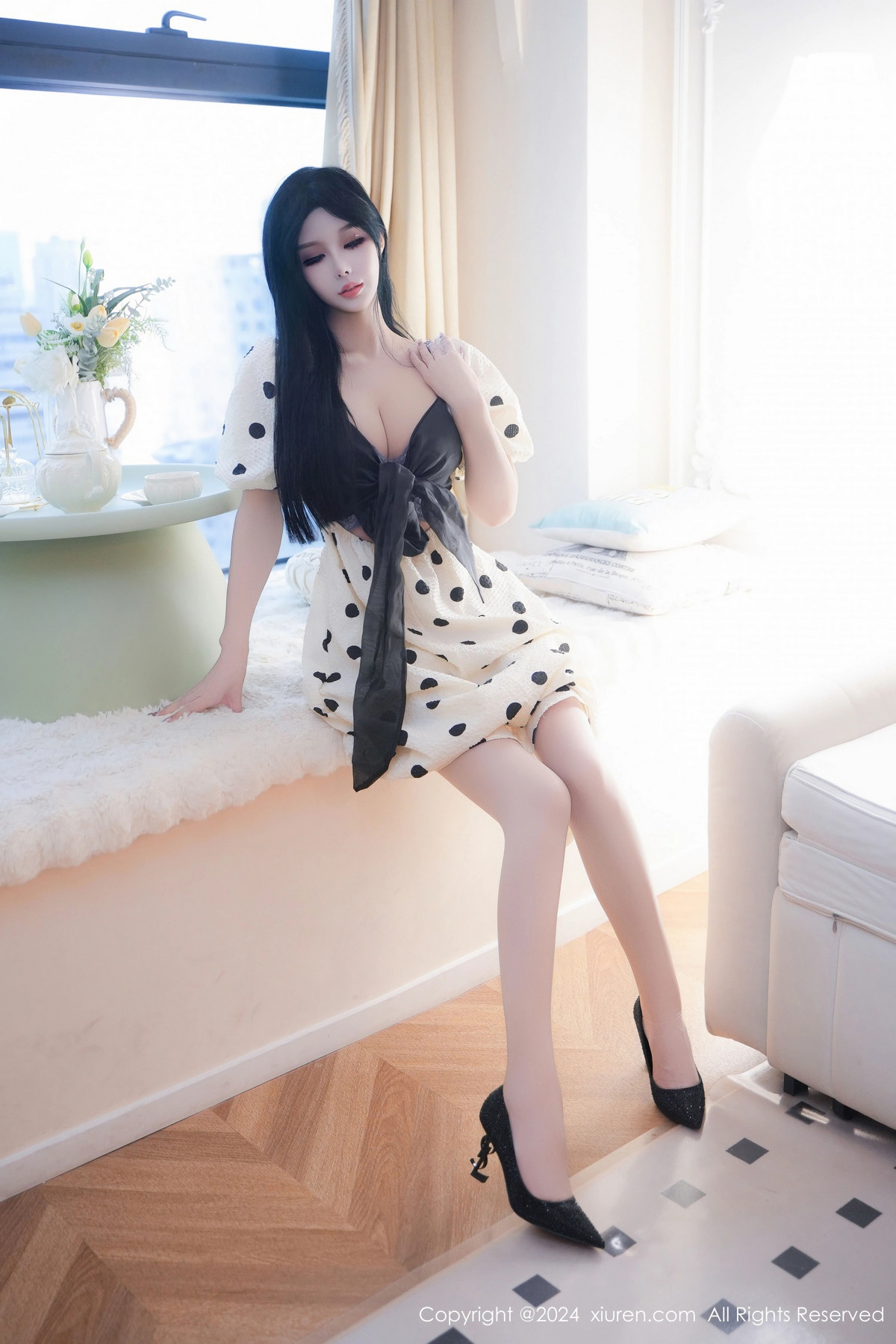 [XiuRen秀人网]第9425期陈芊儿写真
