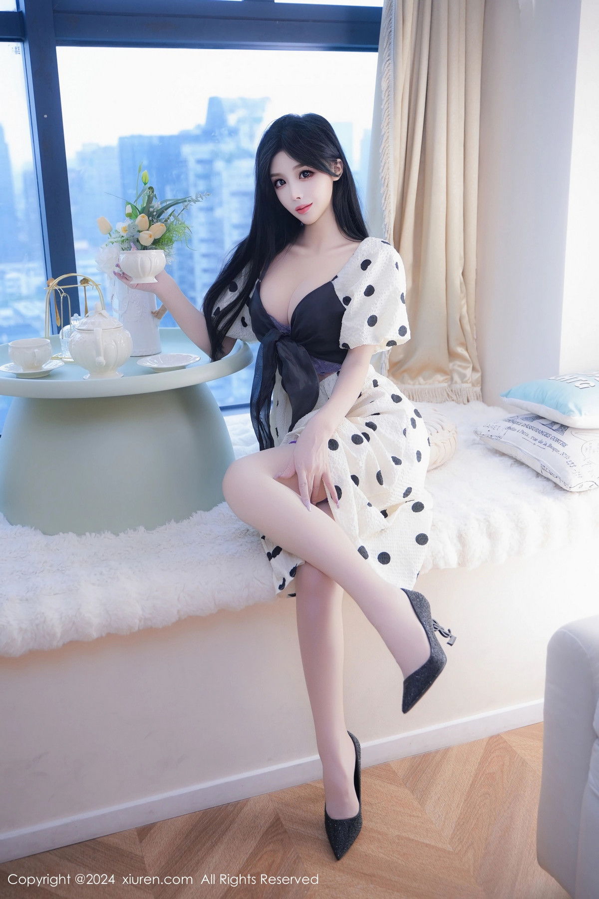 [XiuRen秀人网]第9425期陈芊儿写真