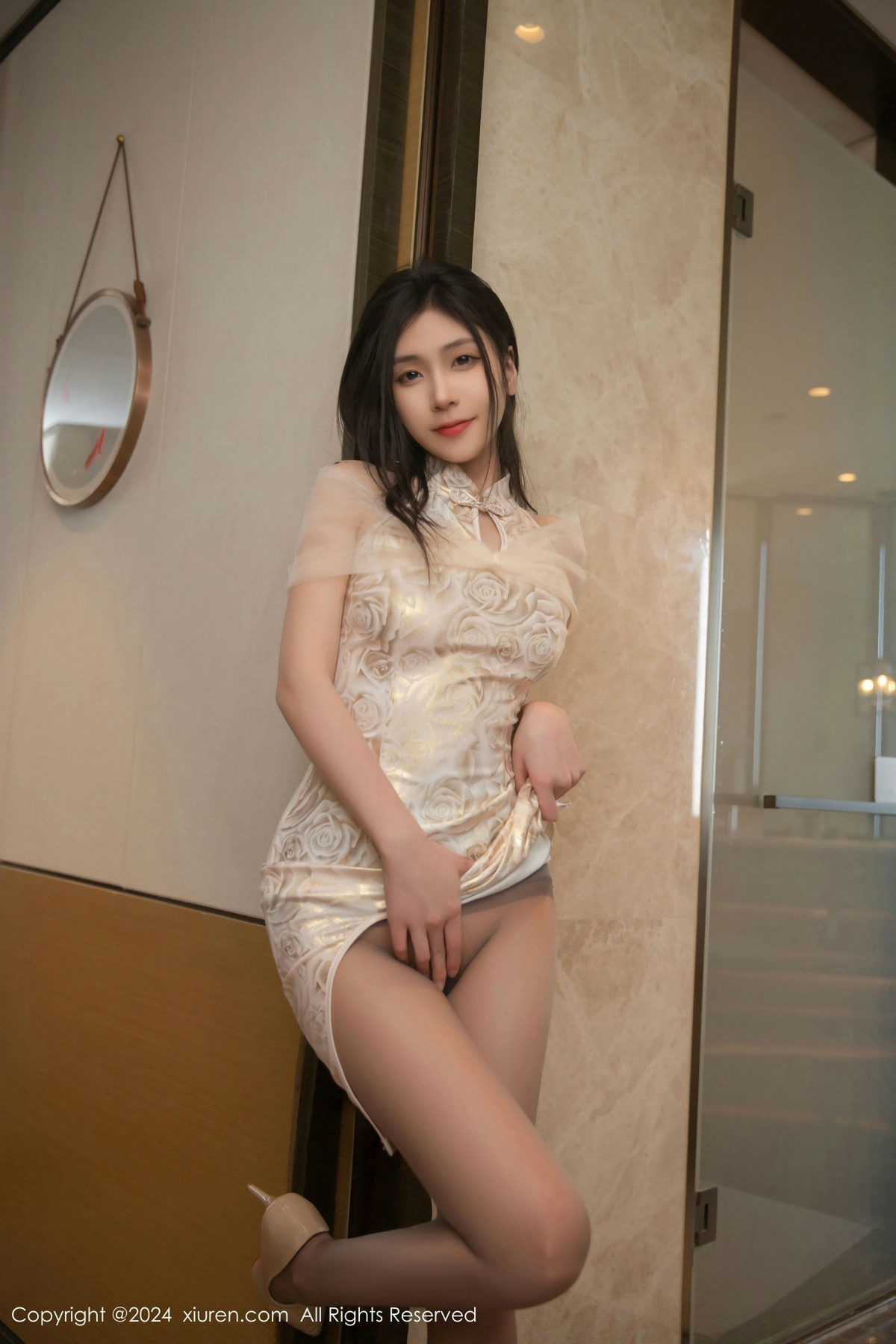 [XiuRen秀人网]第9583期刘婷婷写真